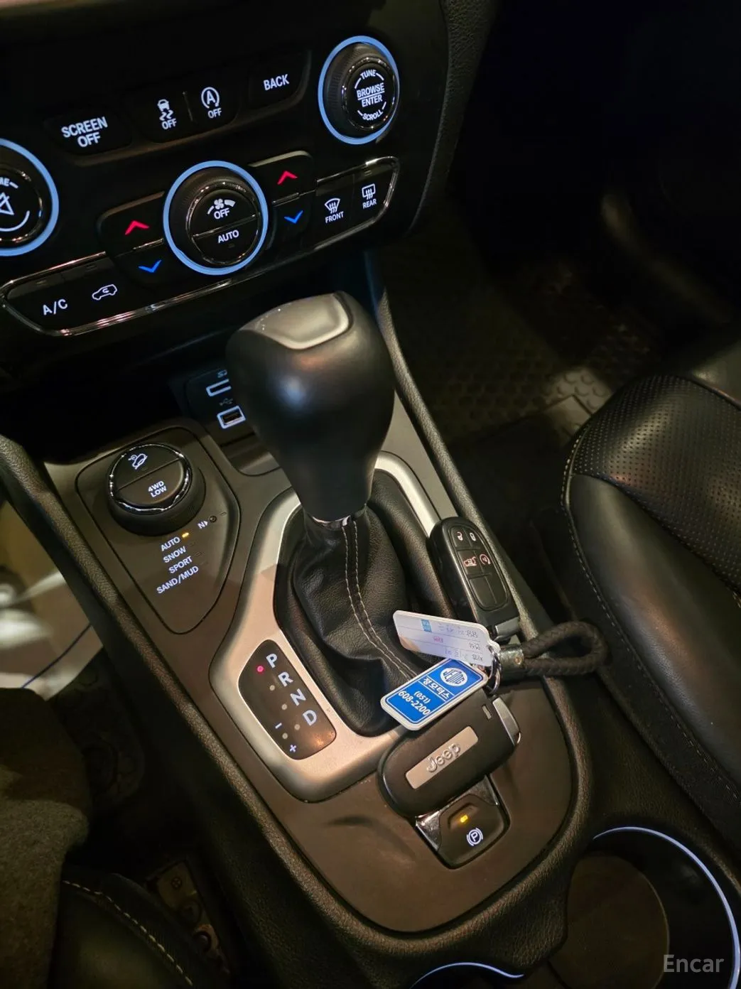 Jeep Cherokee (KL) превью 12