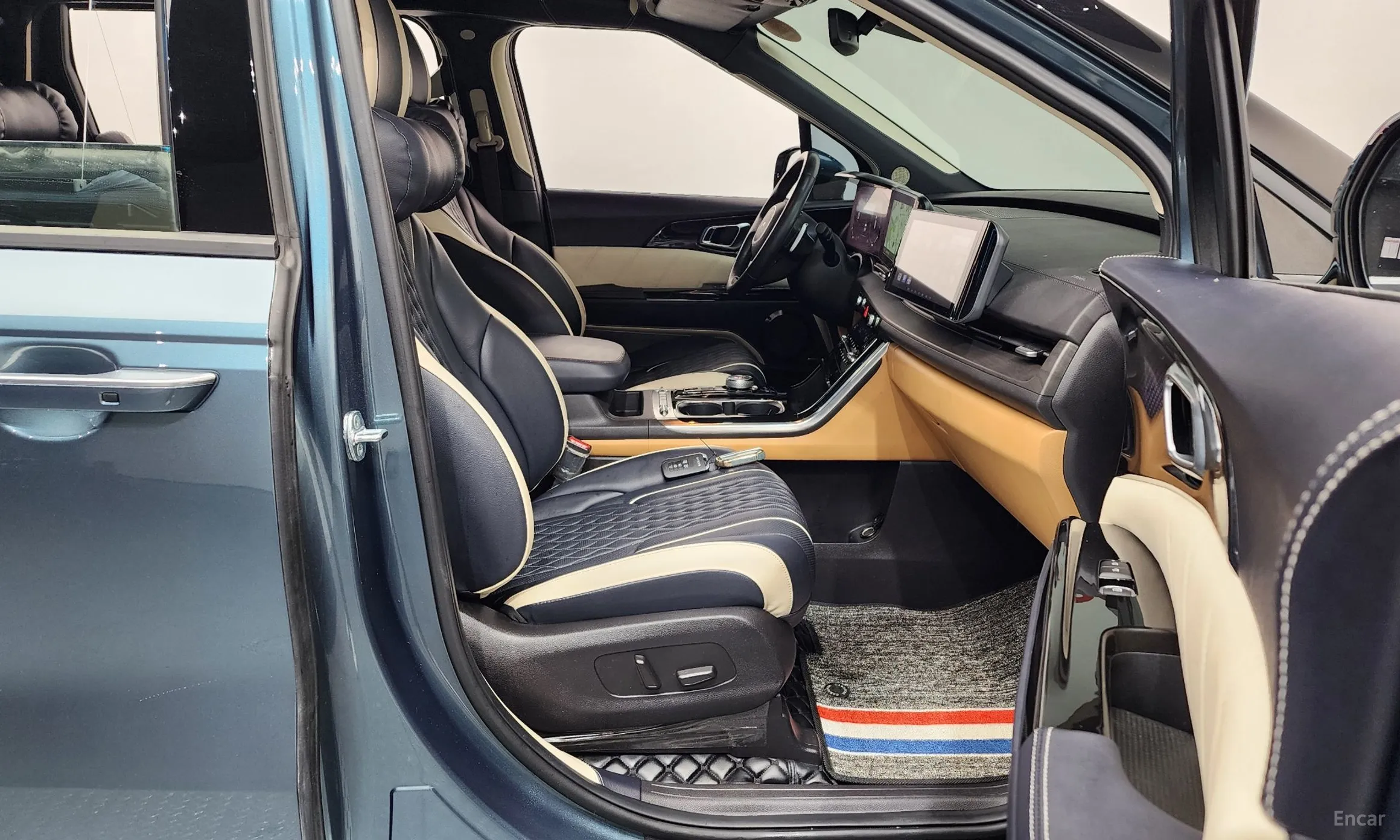 Kia Carnival Gen 4 превью 11