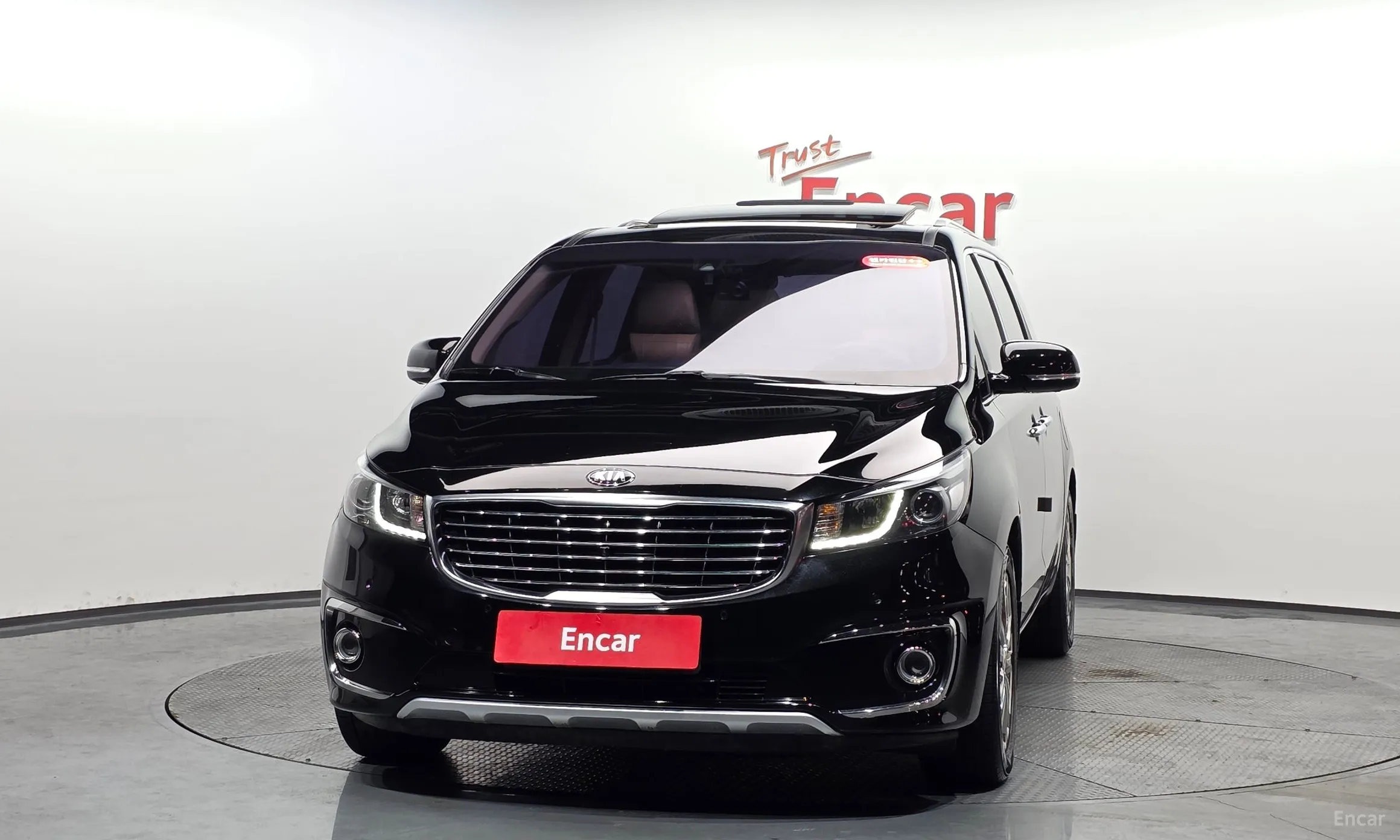 Kia Carnival превью 3