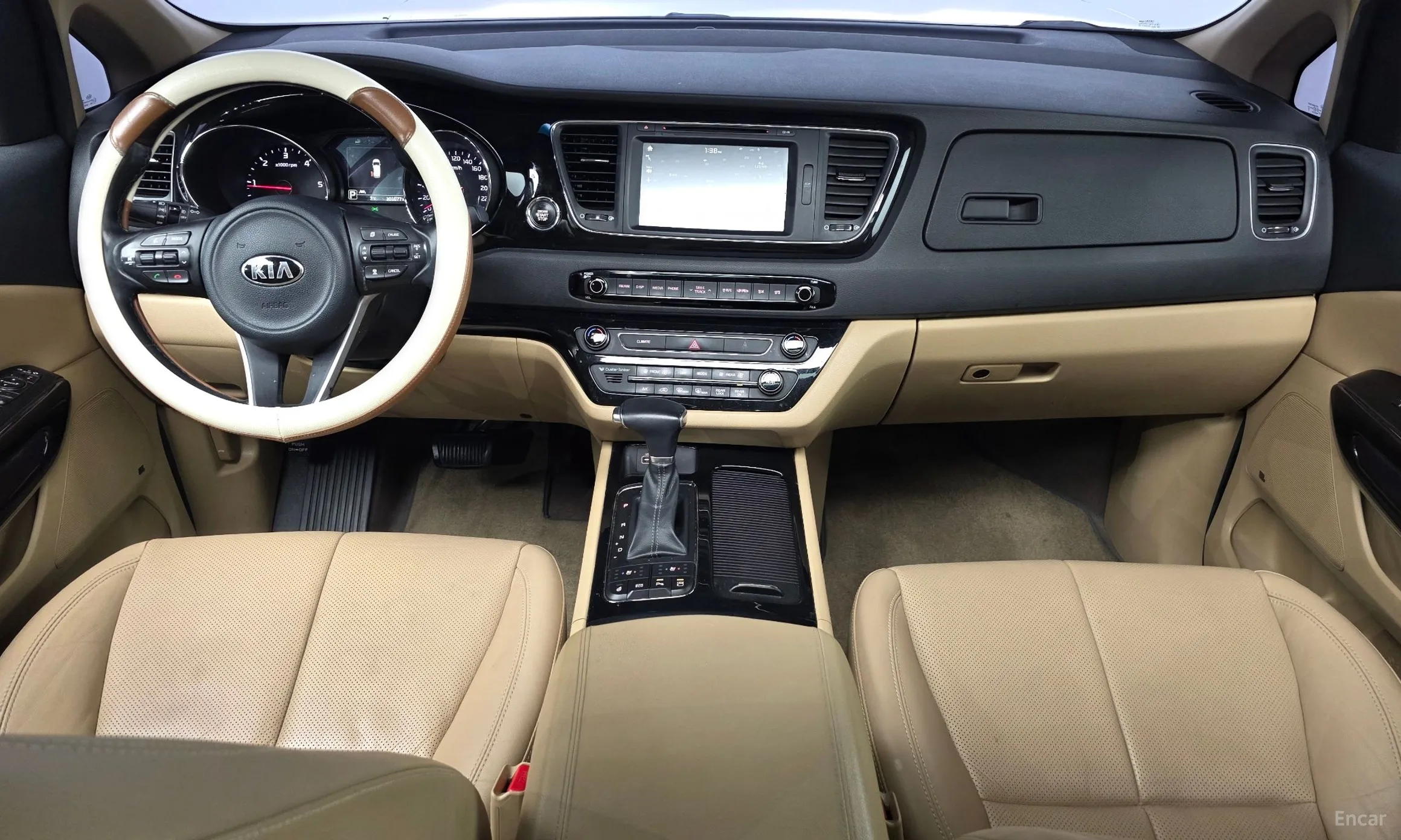 Kia Carnival превью 7