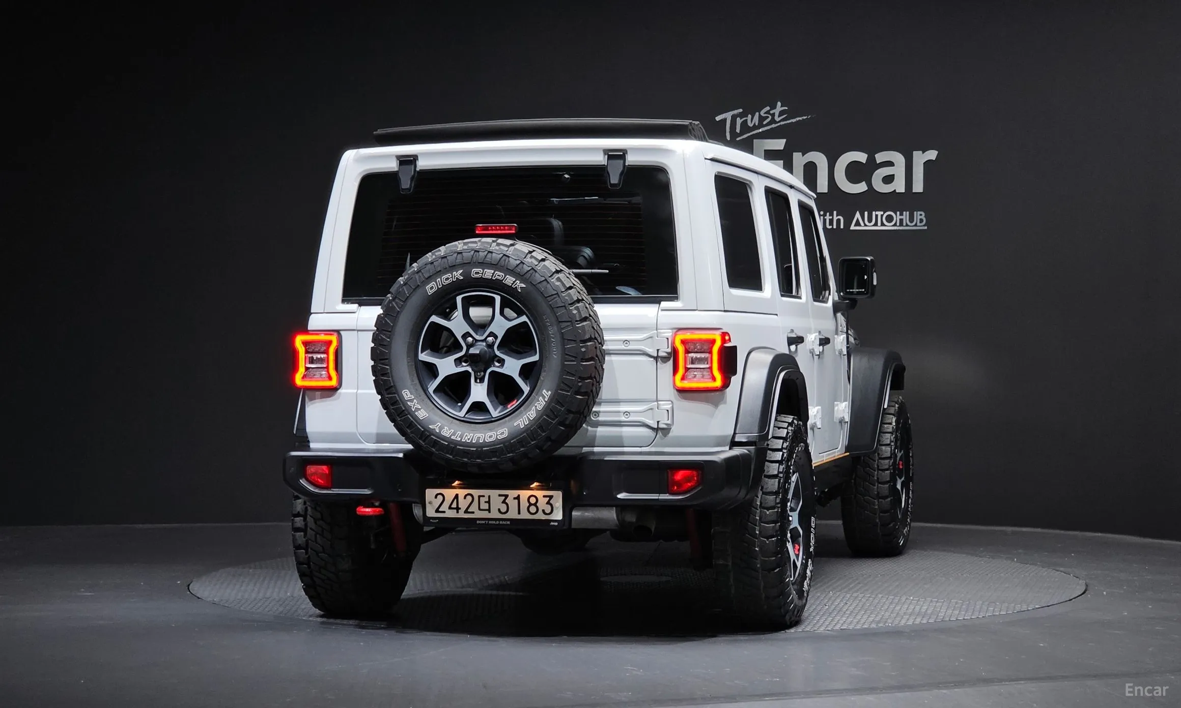 Jeep Wrangler (JL) превью 4