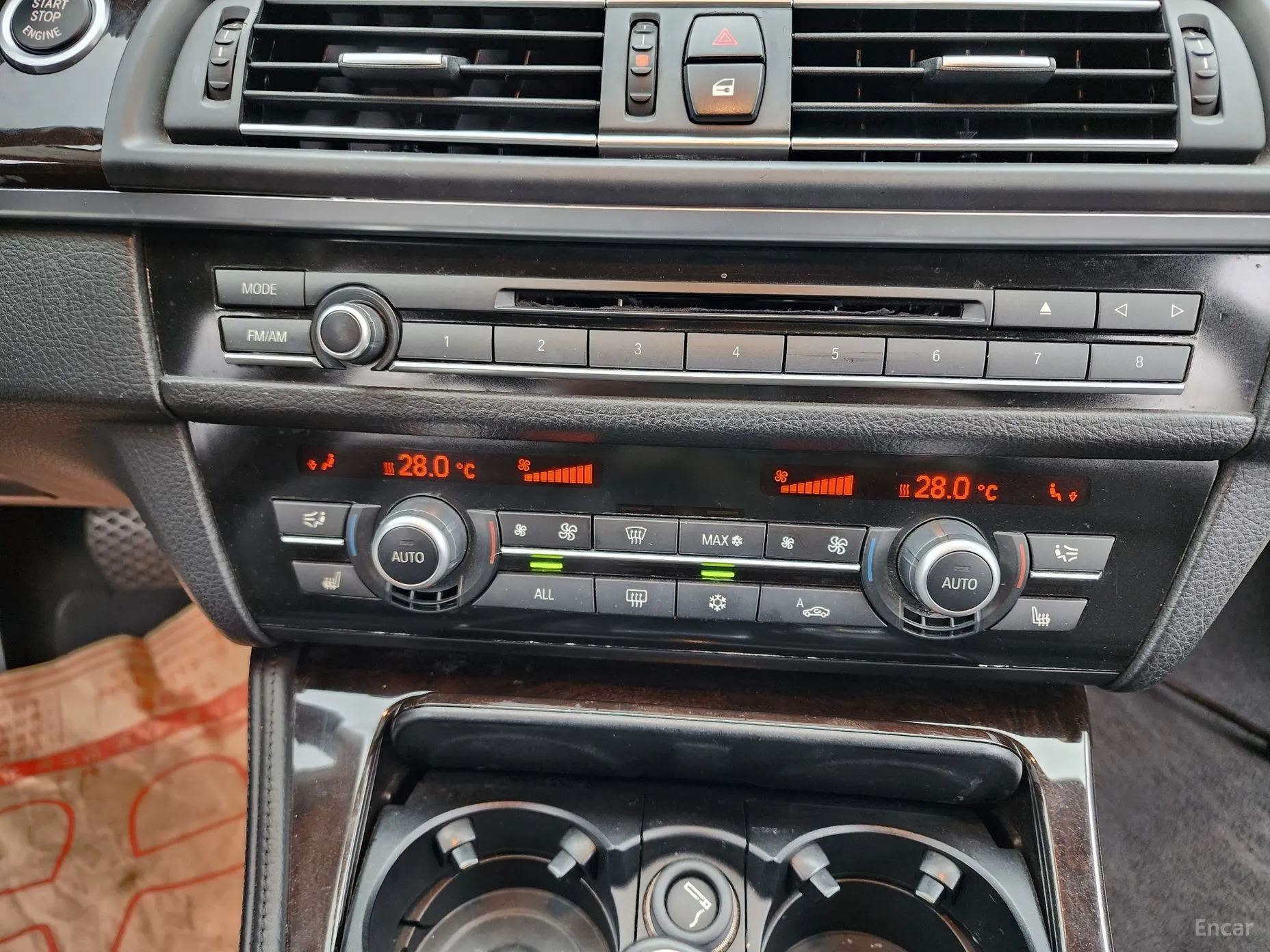 BMW 5 Series (F10) превью 11