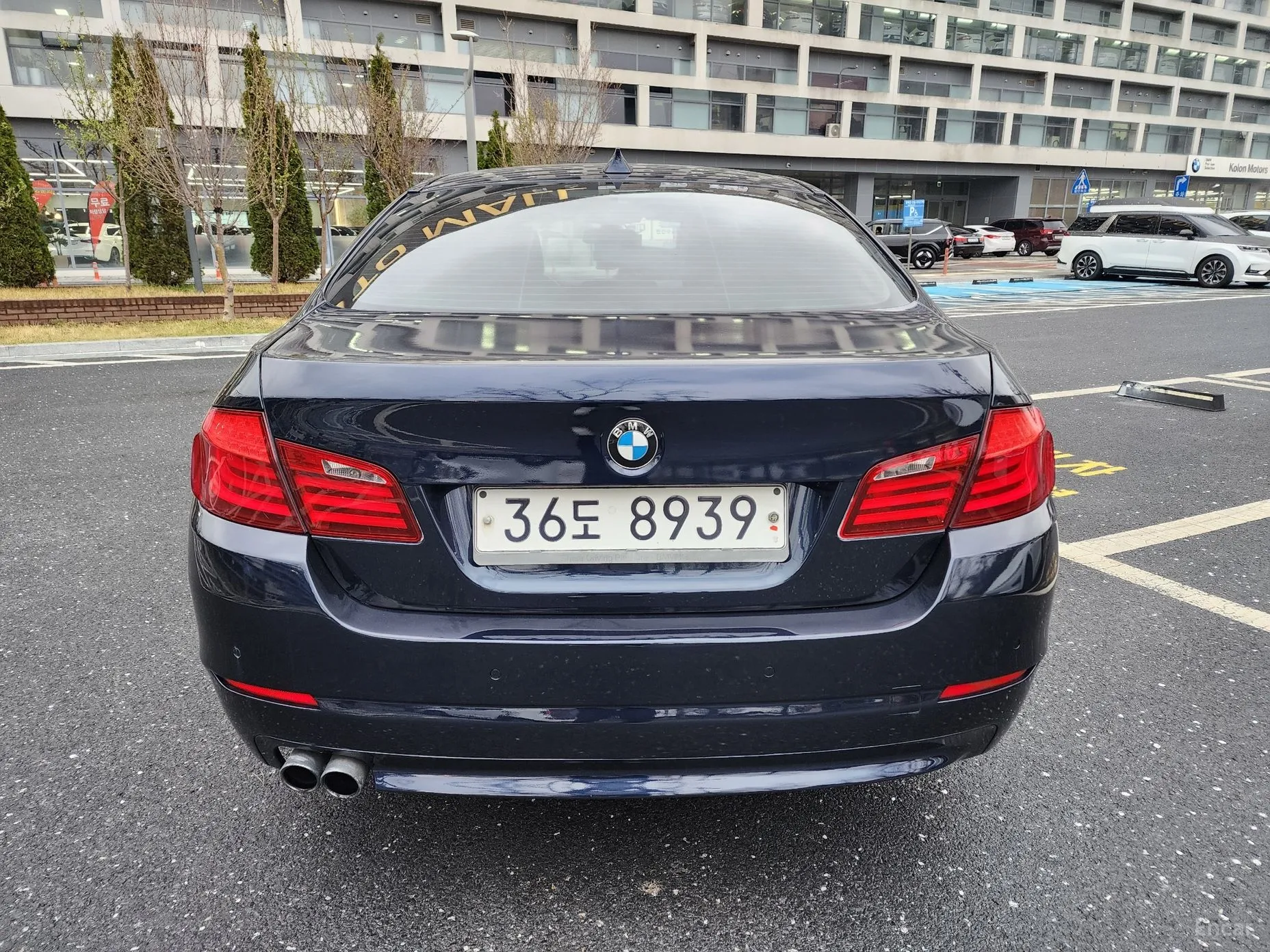BMW 5 Series (F10) превью 5