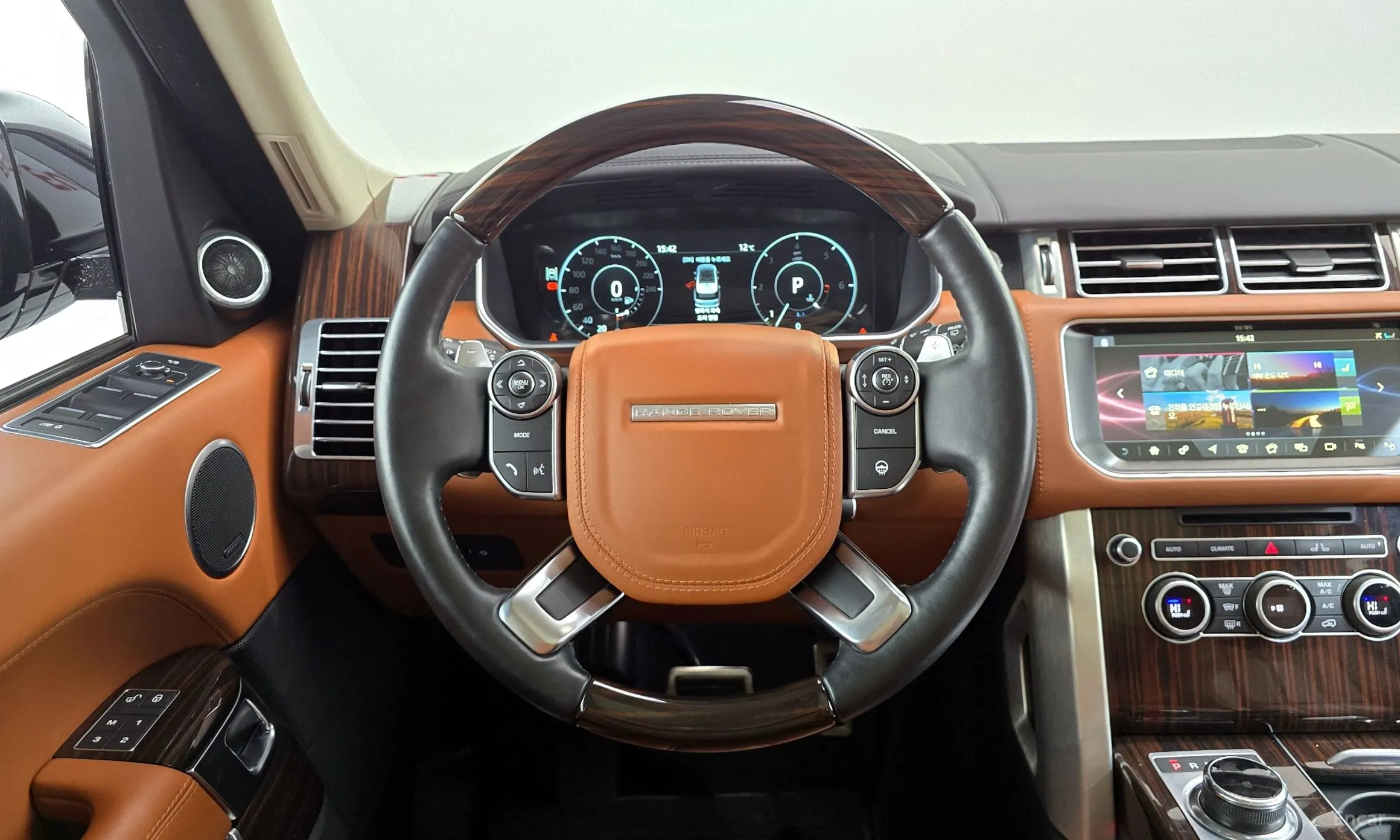 Land Rover Range Rover 4th Generation превью 13