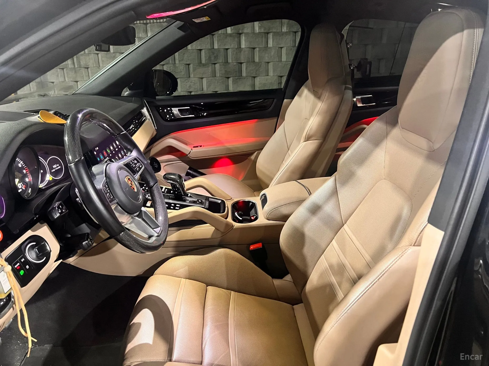 Porsche Cayenne (PO536) превью 12