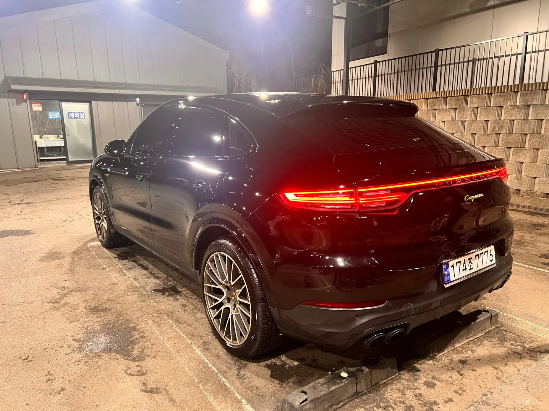Porsche Cayenne (PO536) превью 6