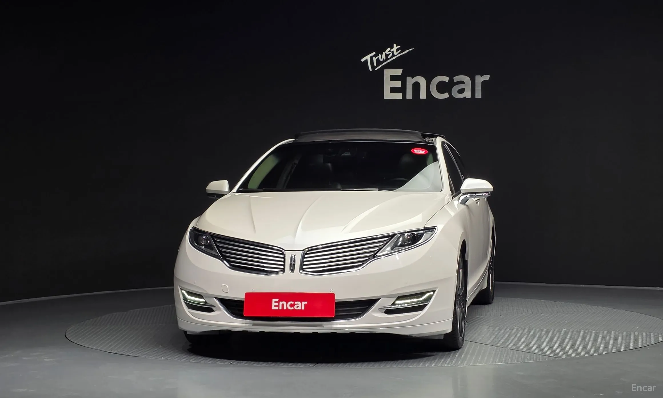 Lincoln New MKZ превью 3