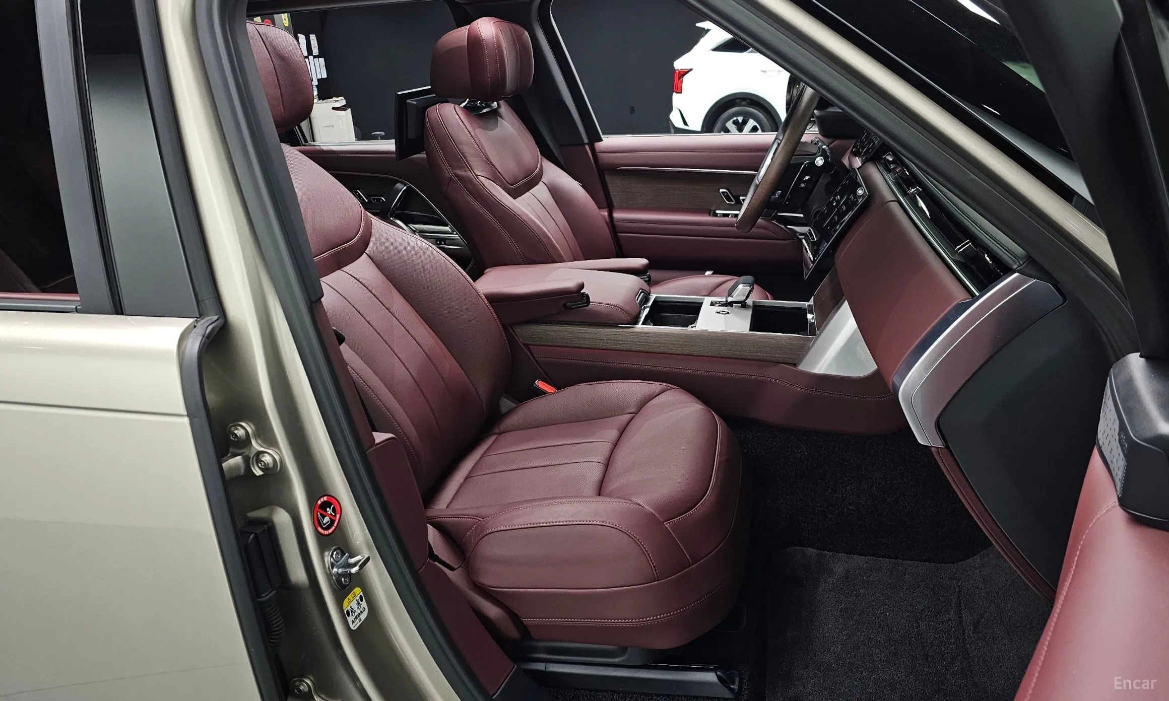 Land Rover Range Rover 5th Generation превью 10
