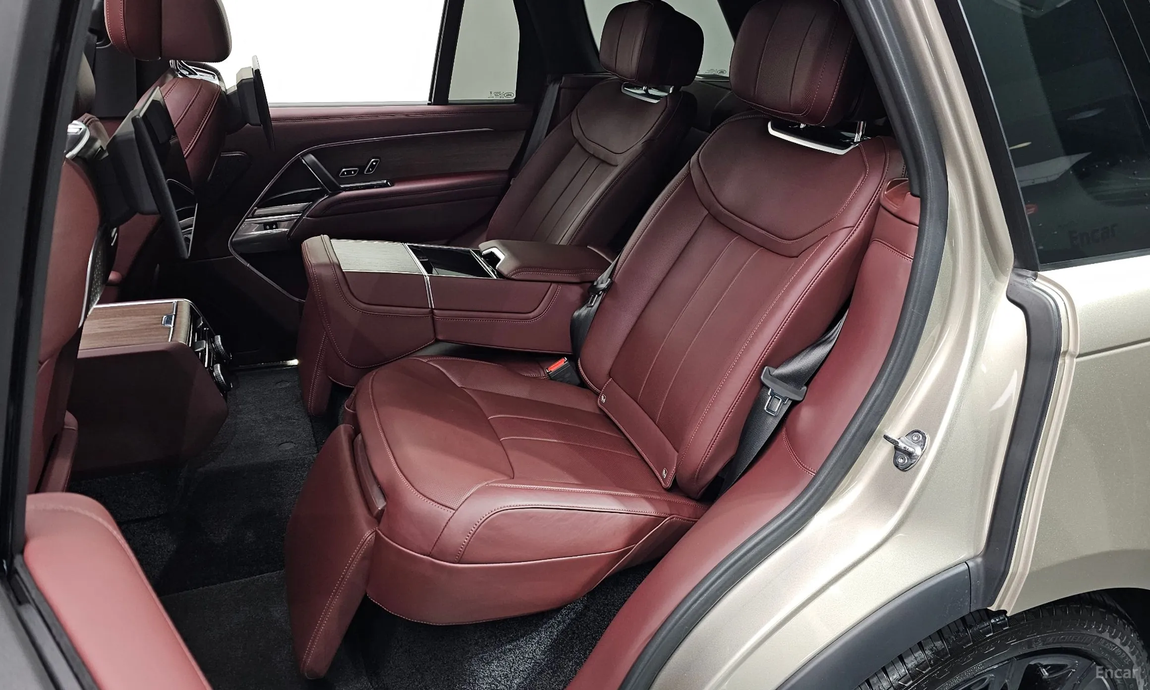Land Rover Range Rover 5th Generation превью 12