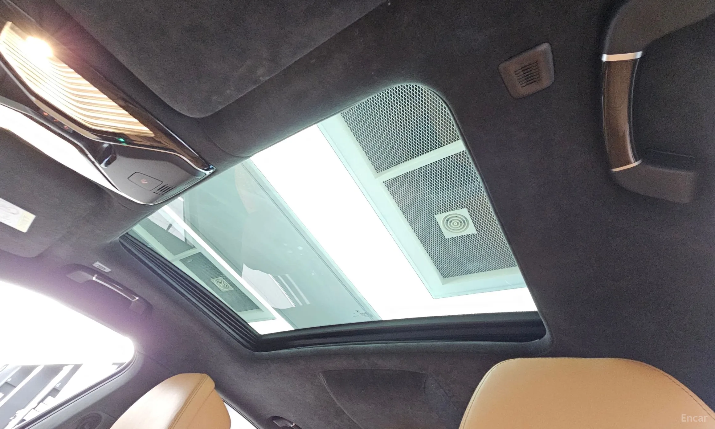 BMW 7 Series (G11) превью 18