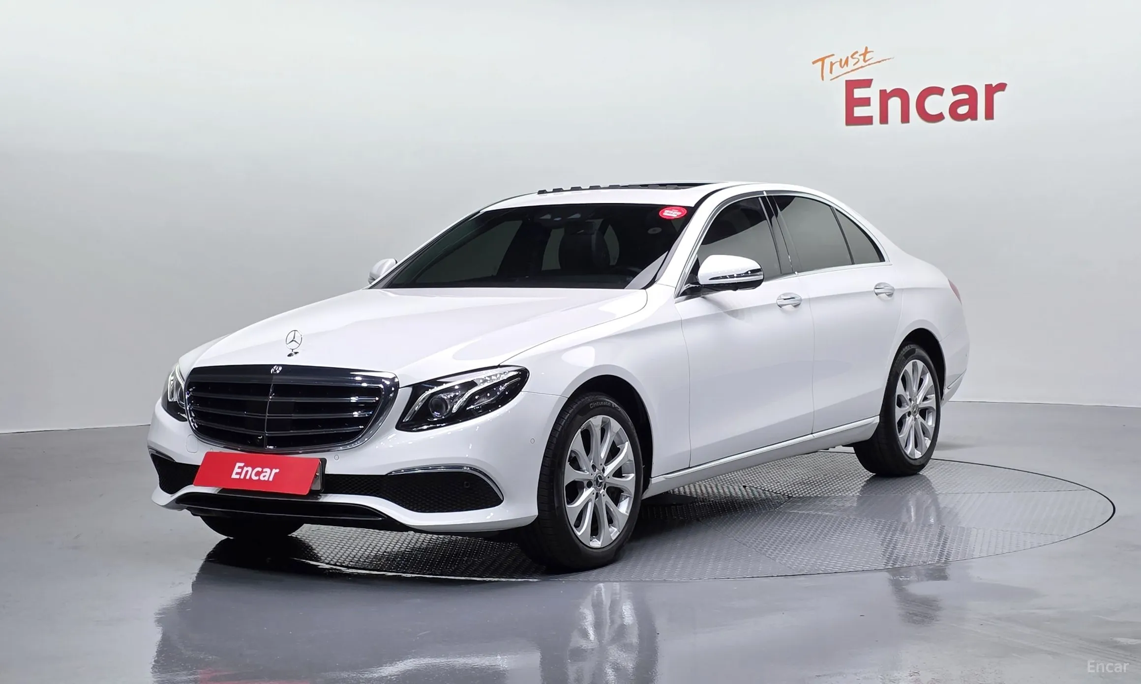 Mercedes Benz E-Class W213