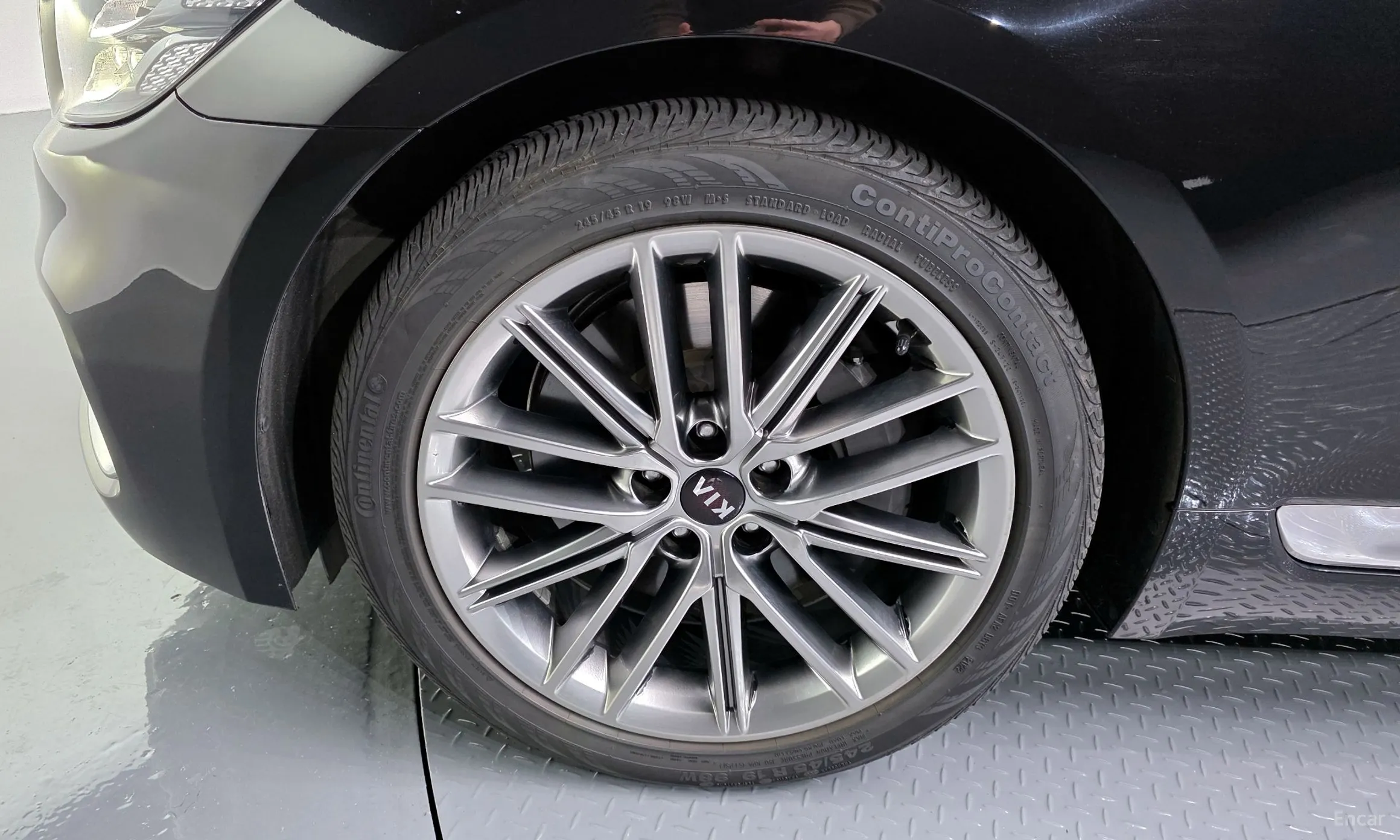 Kia K9 превью 5