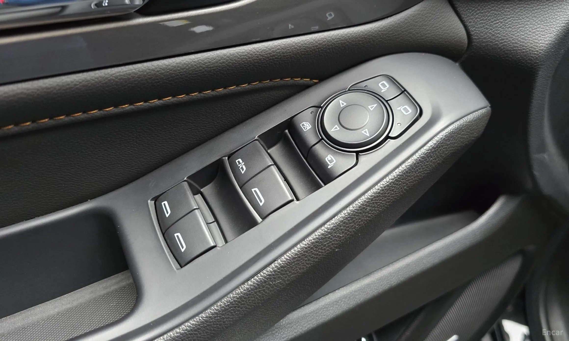 Chevrolet (GM Daewoo) Traverse превью 14