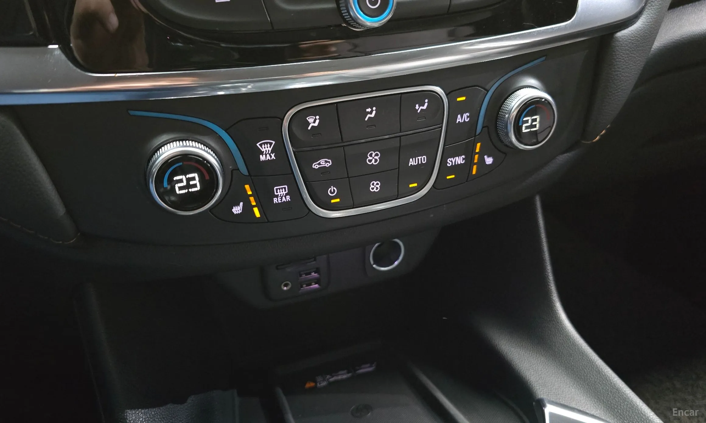 Chevrolet (GM Daewoo) Traverse превью 17