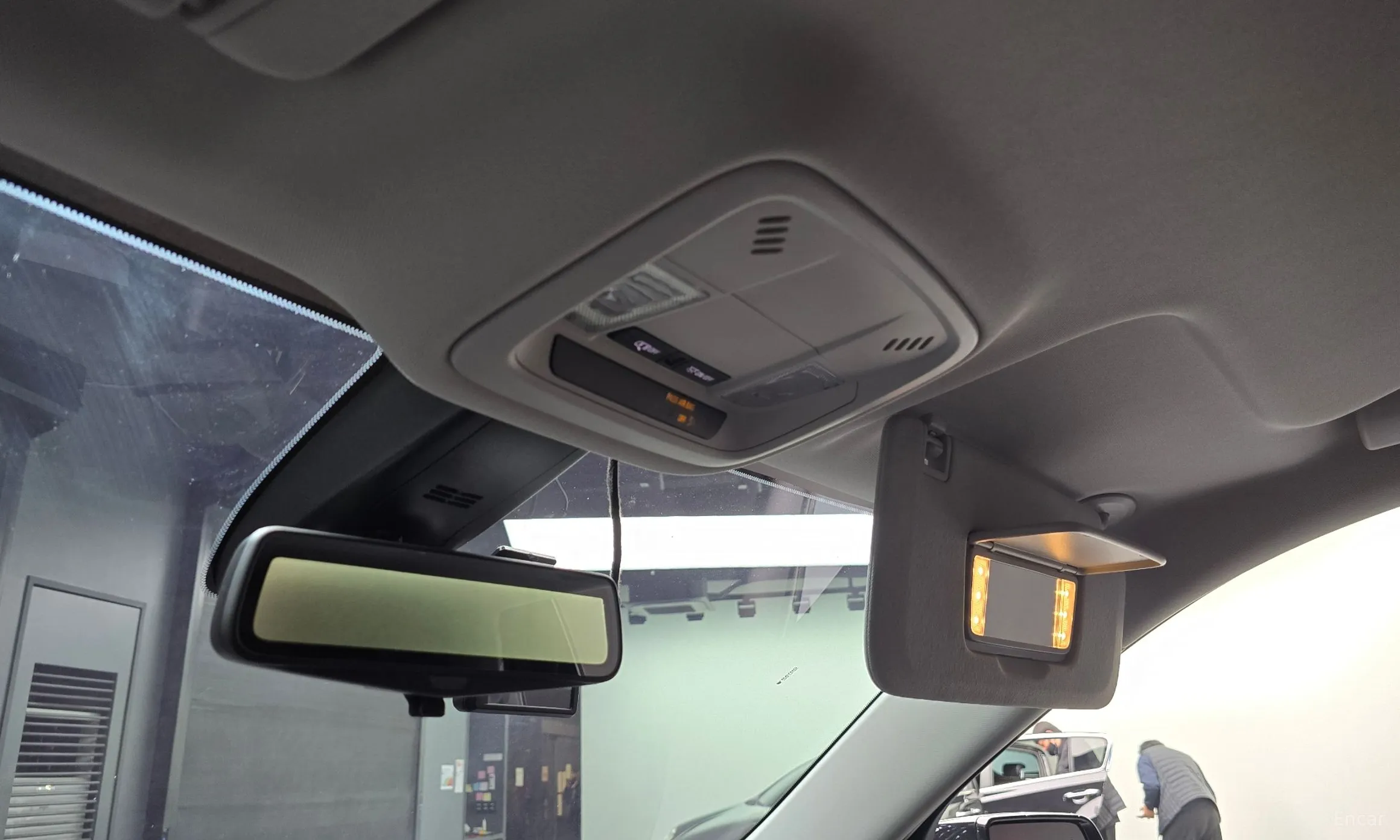 Chevrolet (GM Daewoo) Traverse превью 19