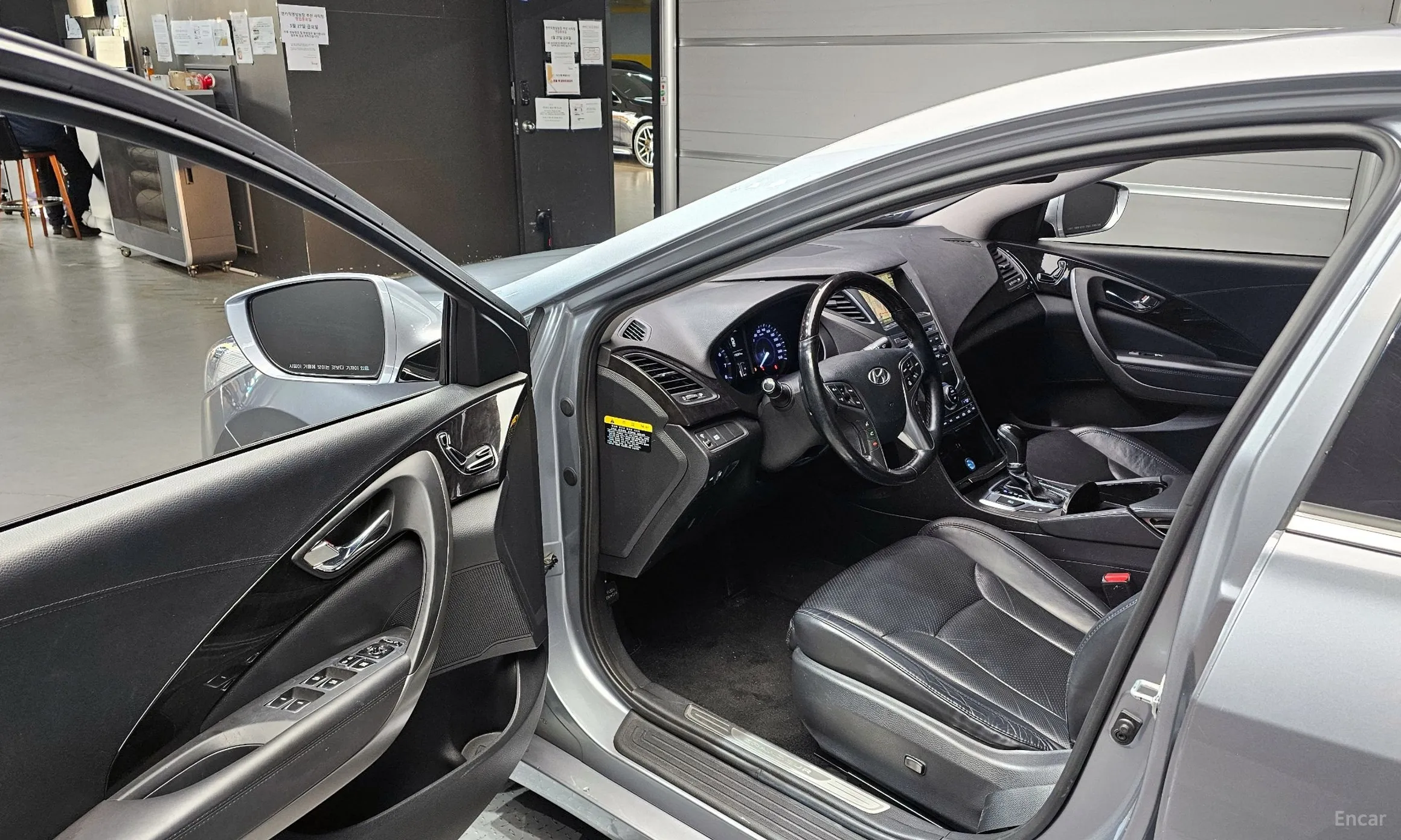 Hyundai Grandeur HG превью 10