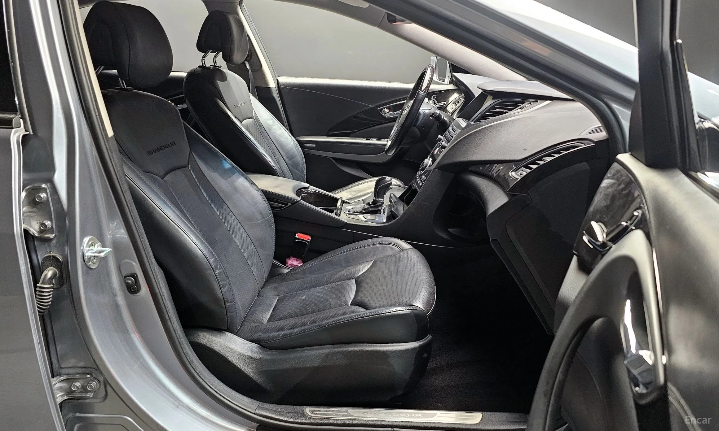 Hyundai Grandeur HG превью 11