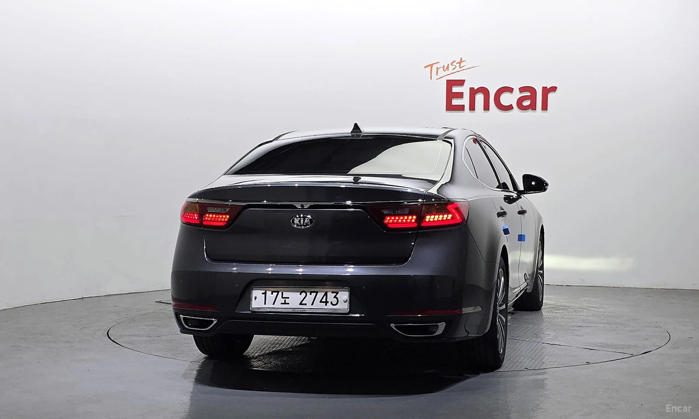 Kia K7 превью 4