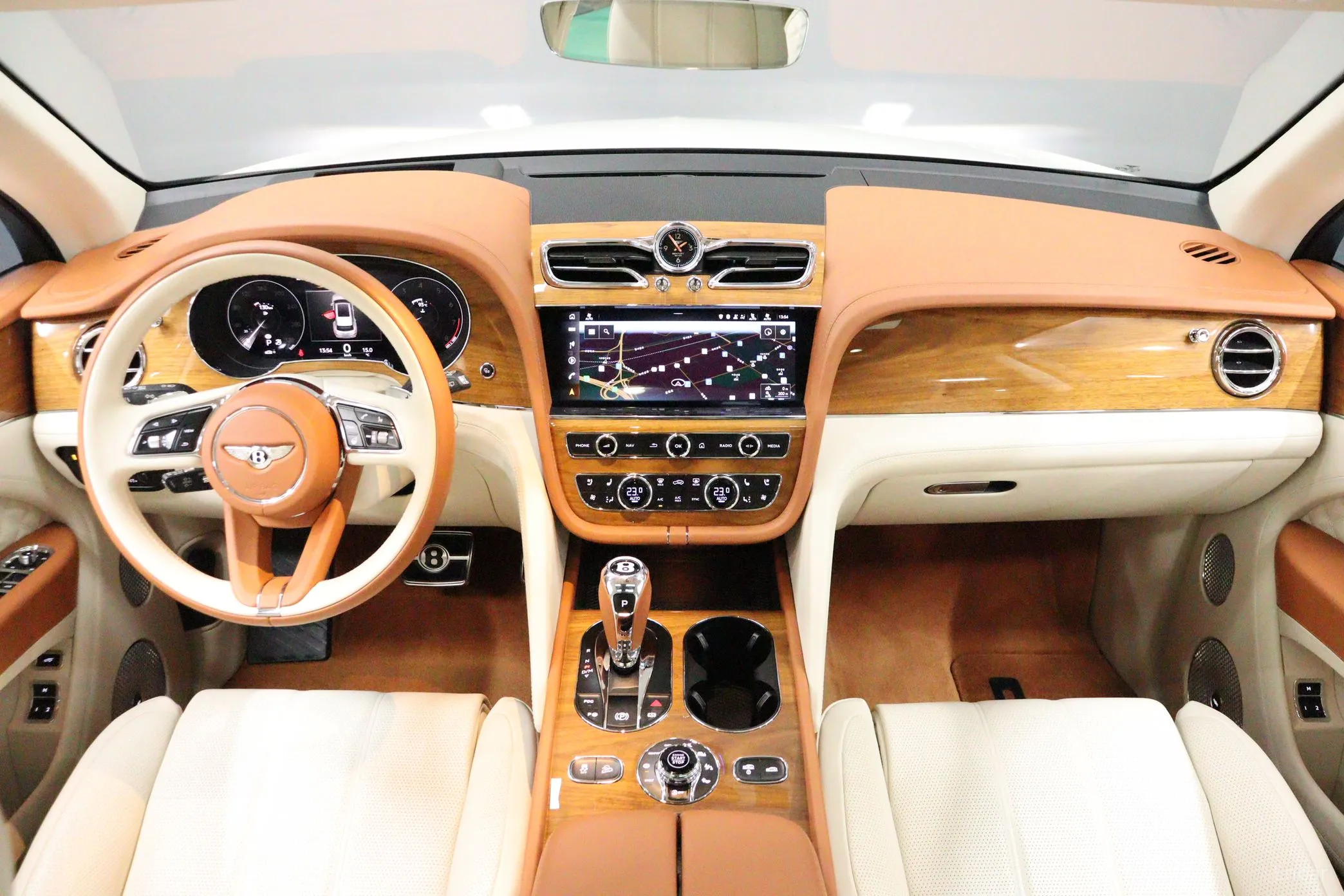 Bentley Bentayga превью 6