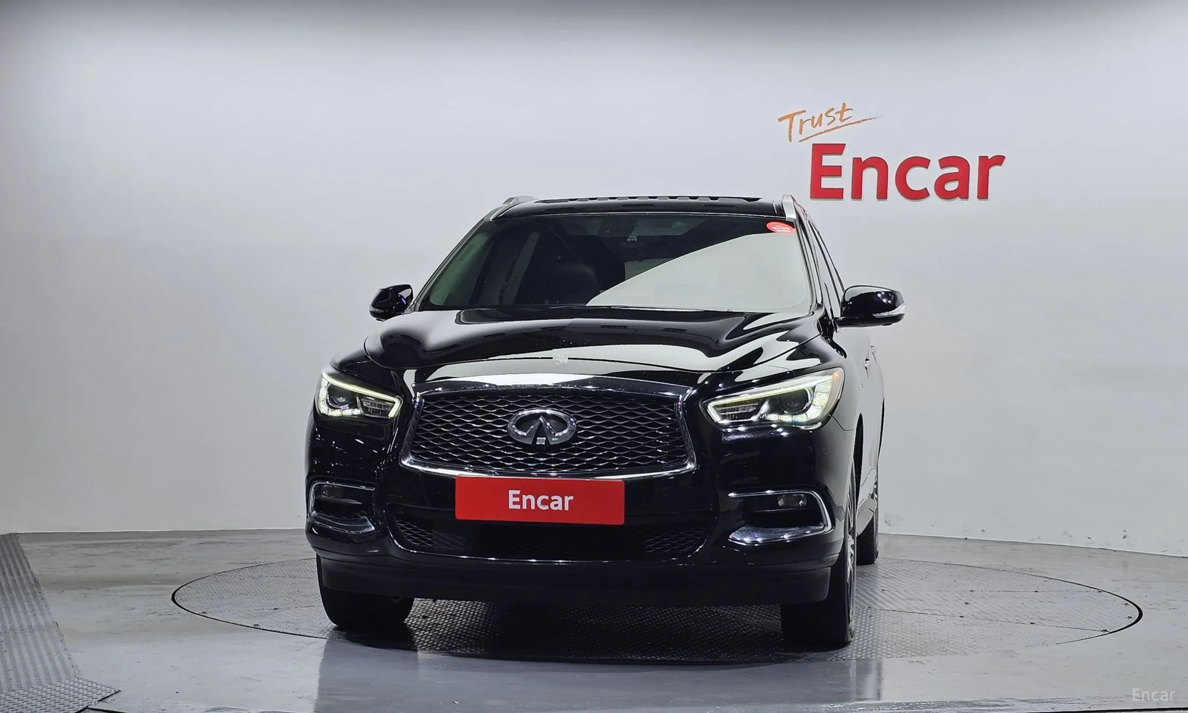 Infiniti QX60 превью 3
