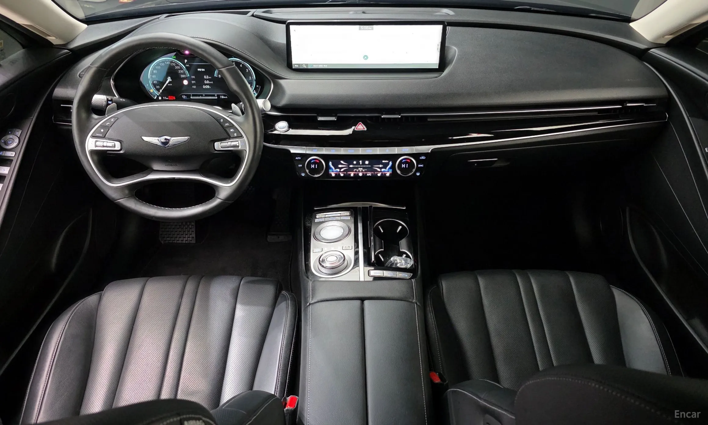 Genesis G80 (RG3) превью 7