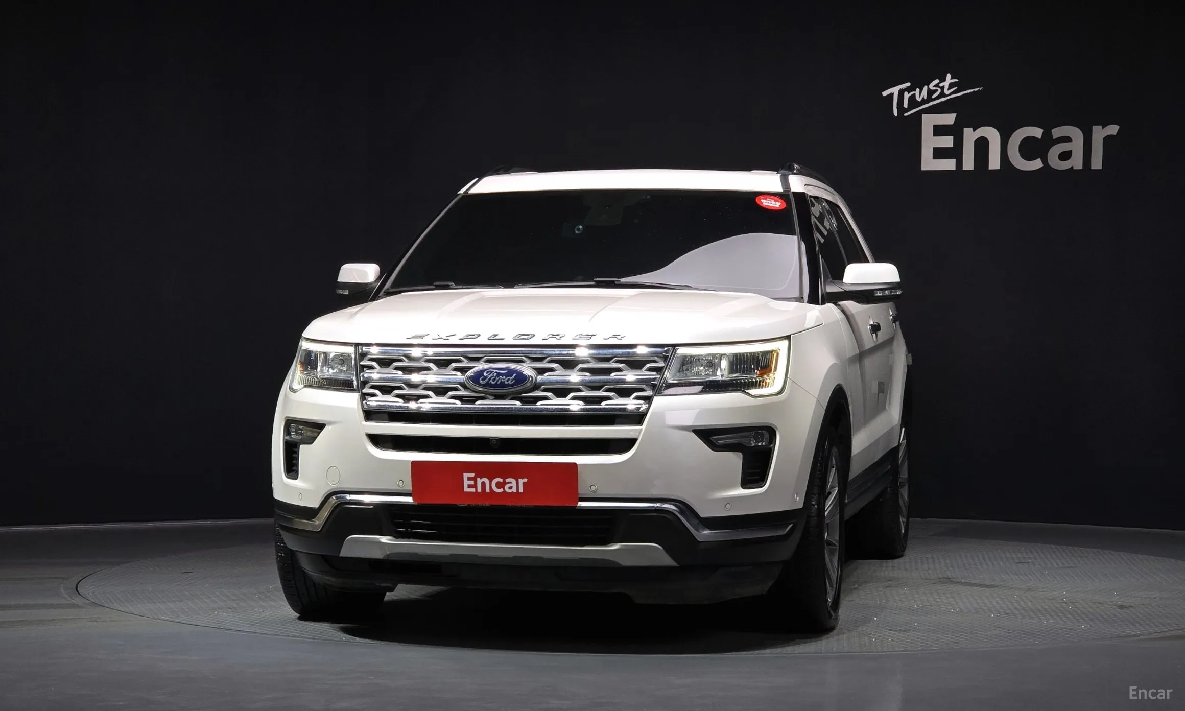 Ford Explorer превью 3