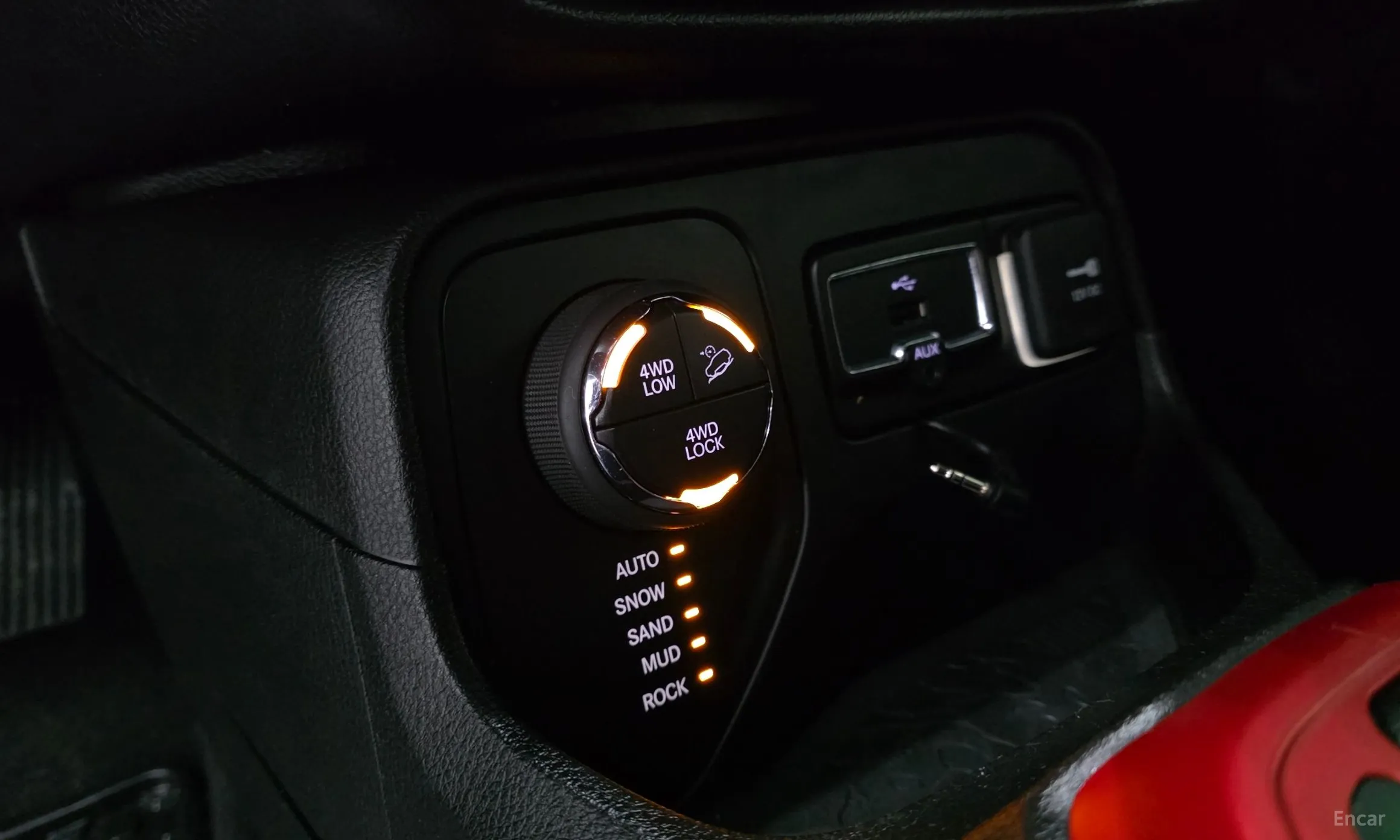 Jeep Renegade превью 18