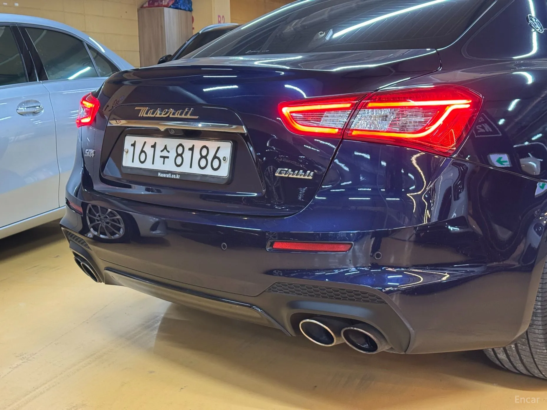 Maserati Ghibli превью 5
