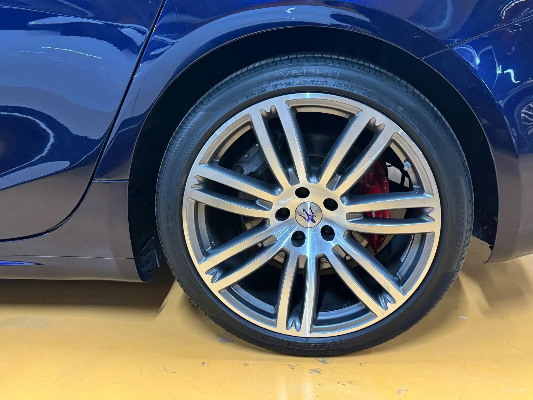 Maserati Ghibli превью 8