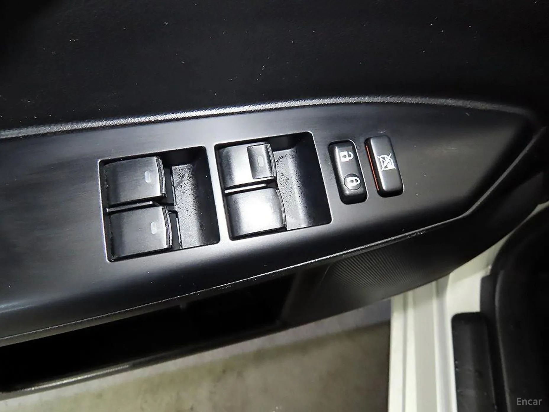 Lexus CT200h превью 13