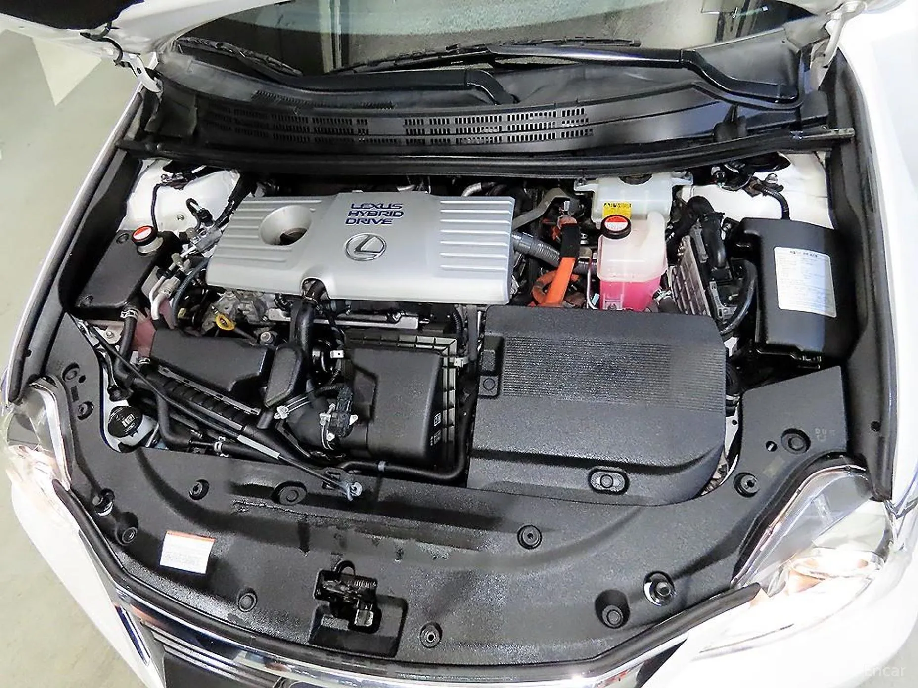 Lexus CT200h превью 18