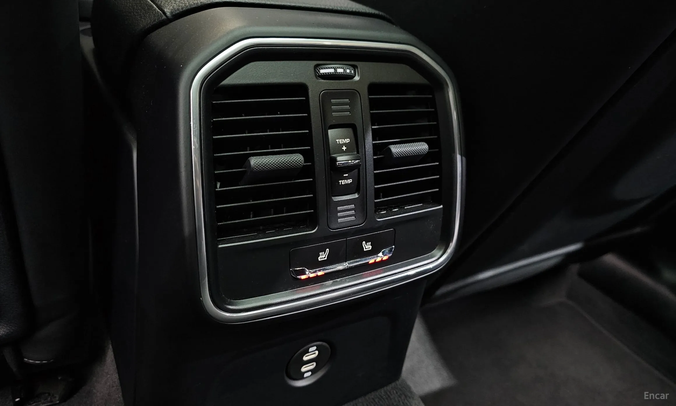Porsche Macan превью 19