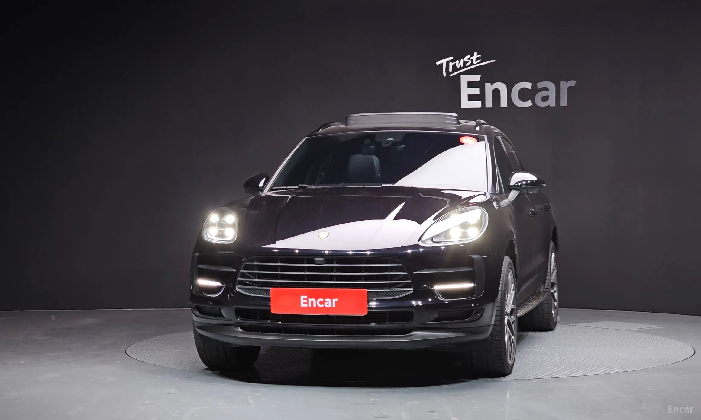 Porsche Macan превью 3