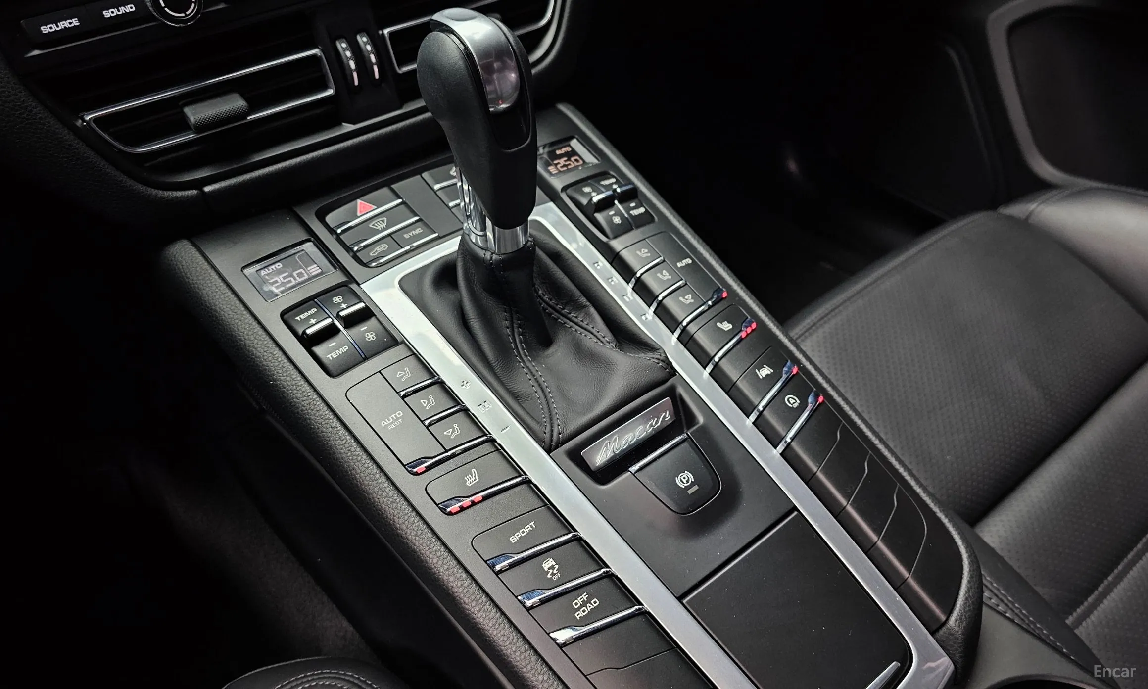 Porsche Macan превью 9