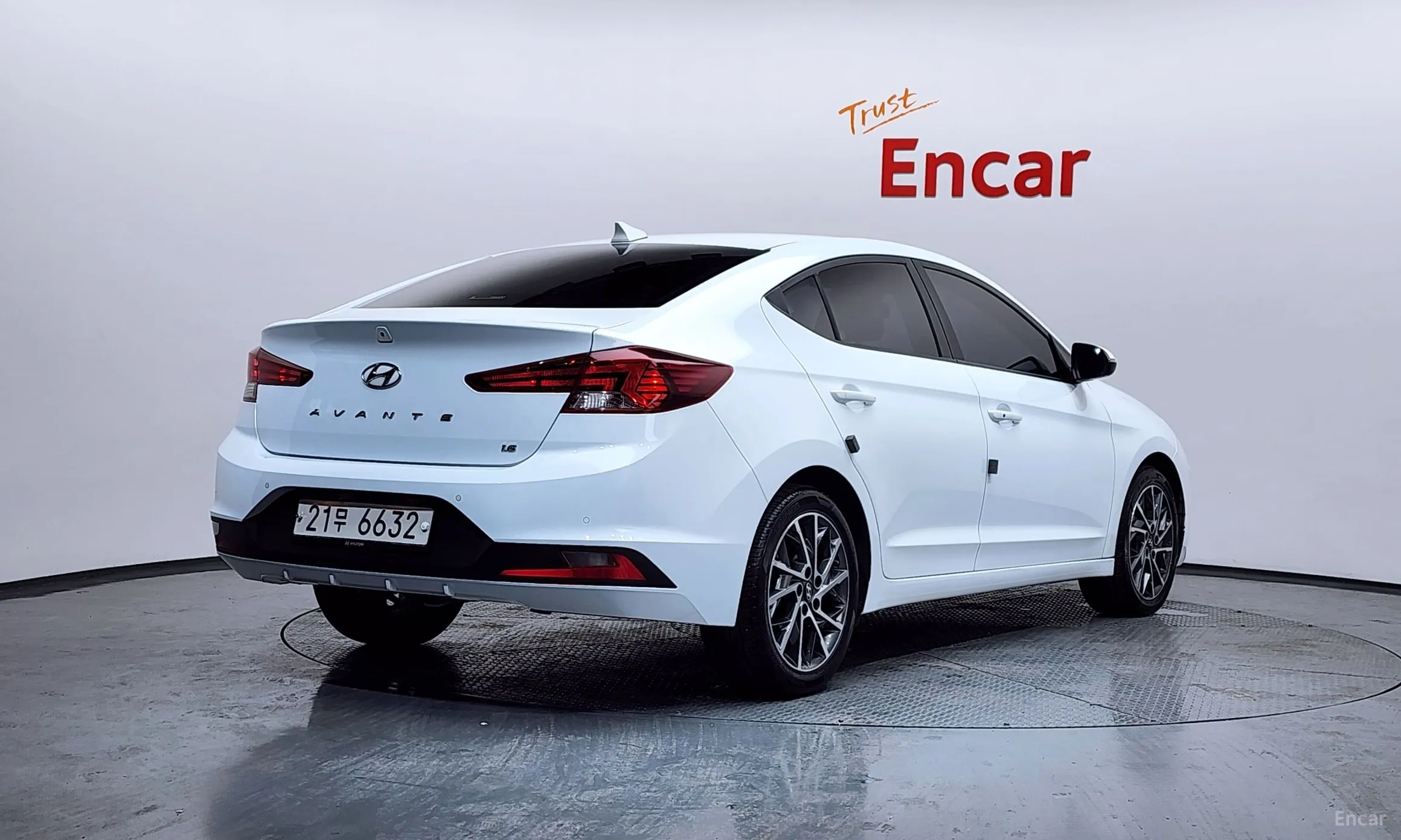 Hyundai Avante AD