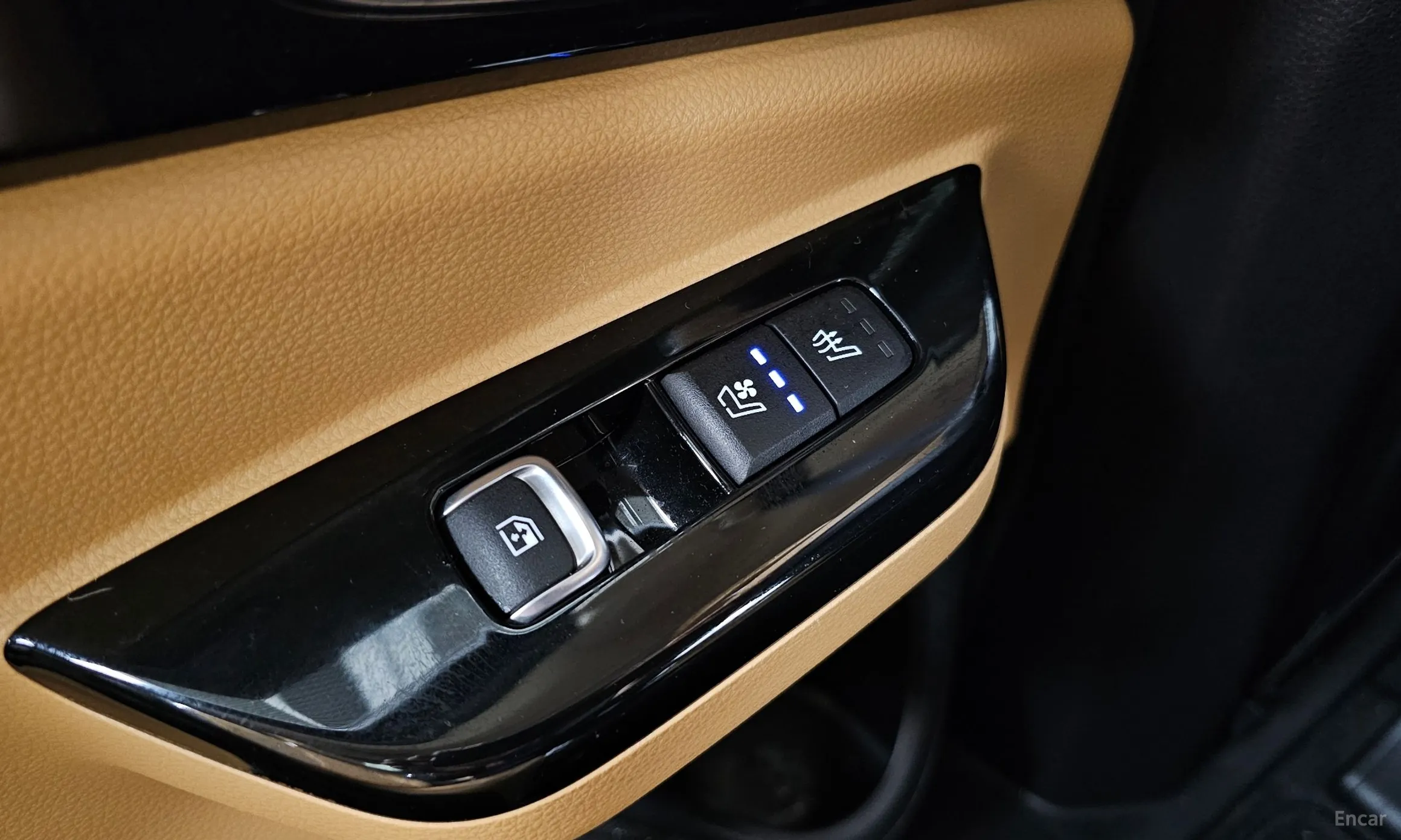 Kia Carnival Gen 4 превью 19