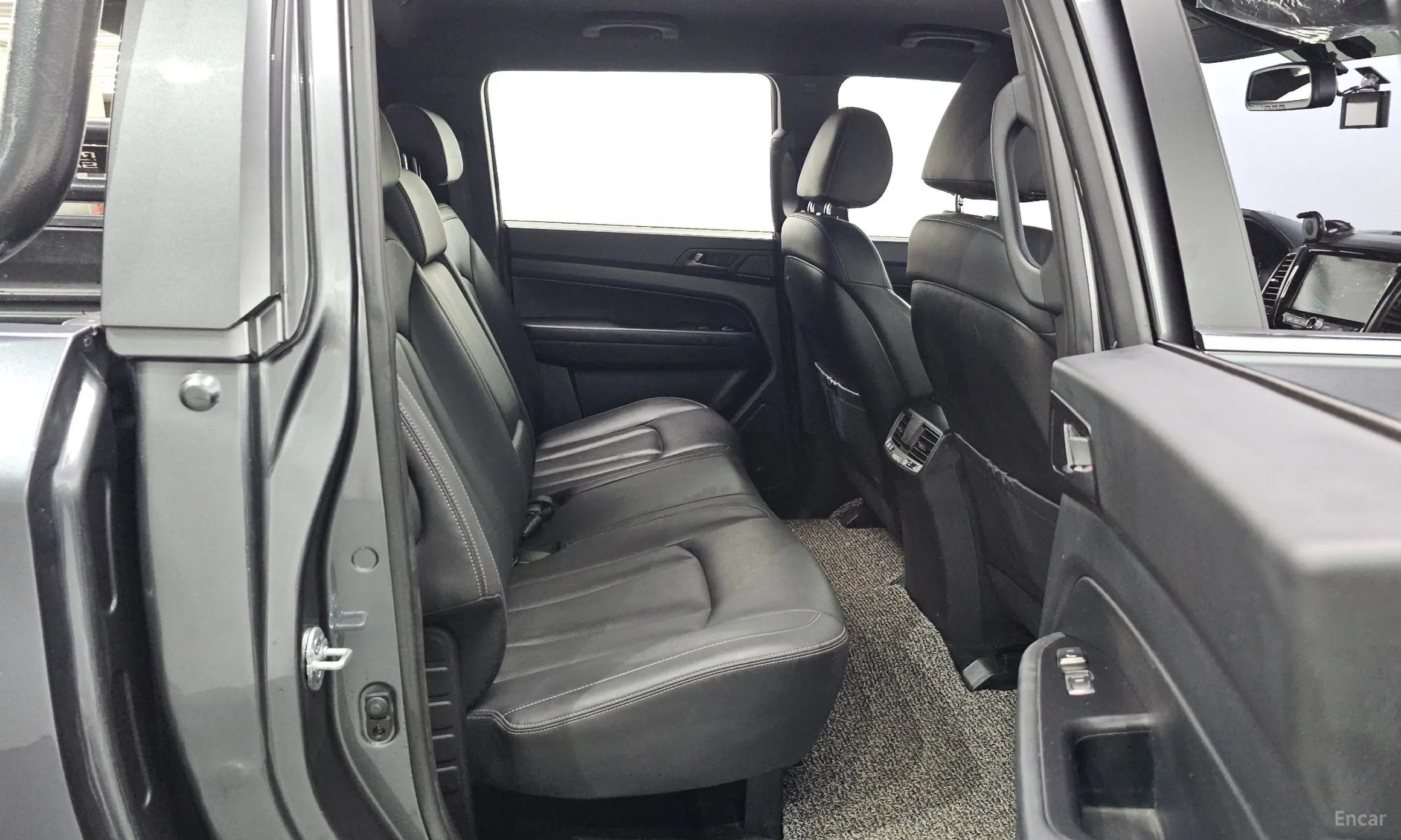 KG Mobility (SsangYong) Rexton Sports Khan превью 13