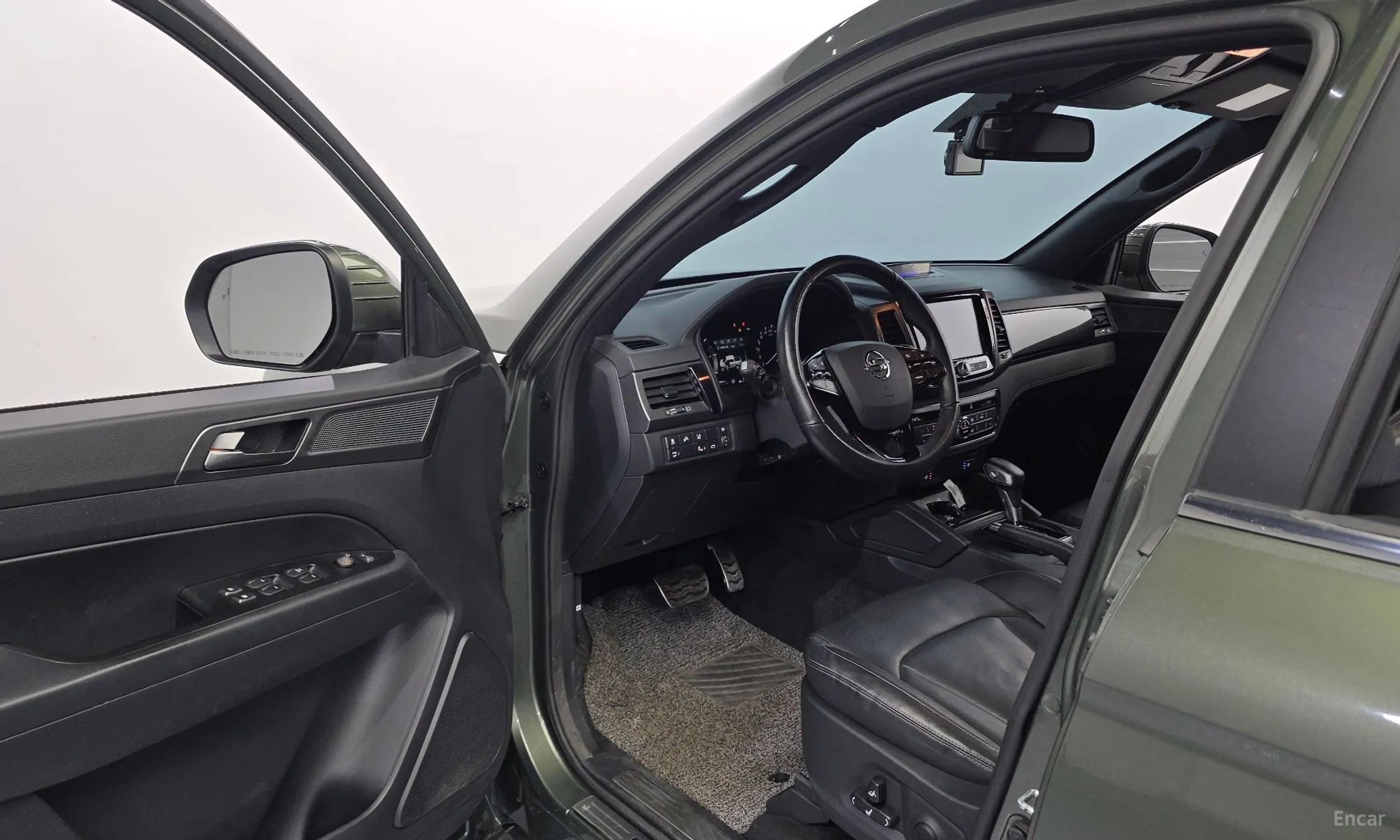 KG Mobility (SsangYong) Rexton Sports Khan превью 10