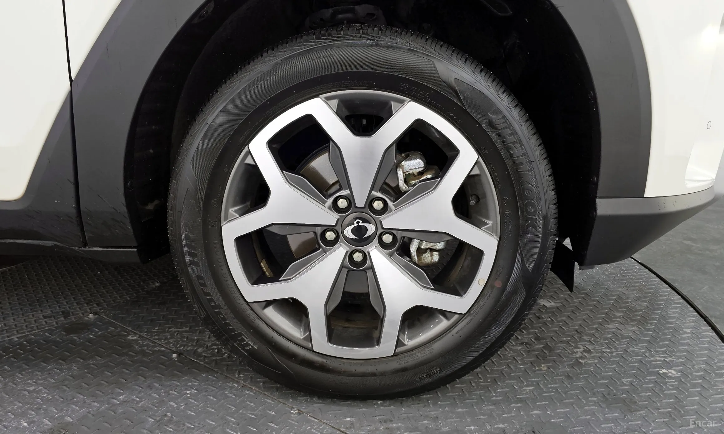 KG Mobility (SsangYong) Torres превью 5
