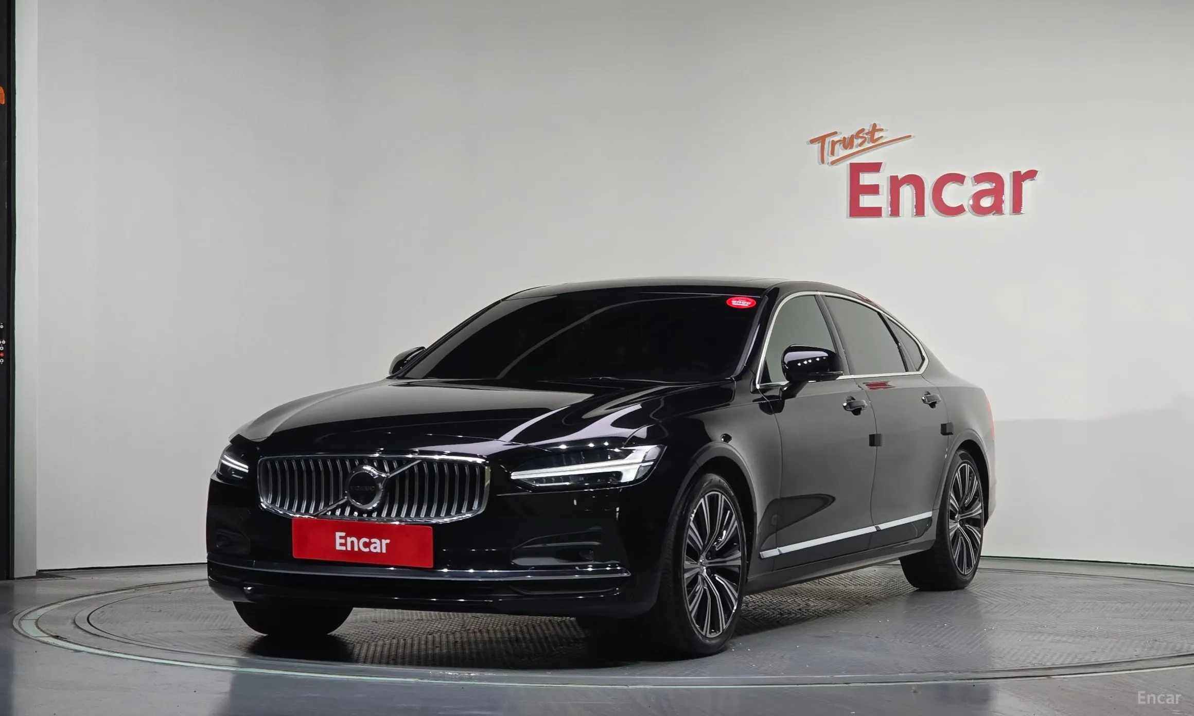 S90