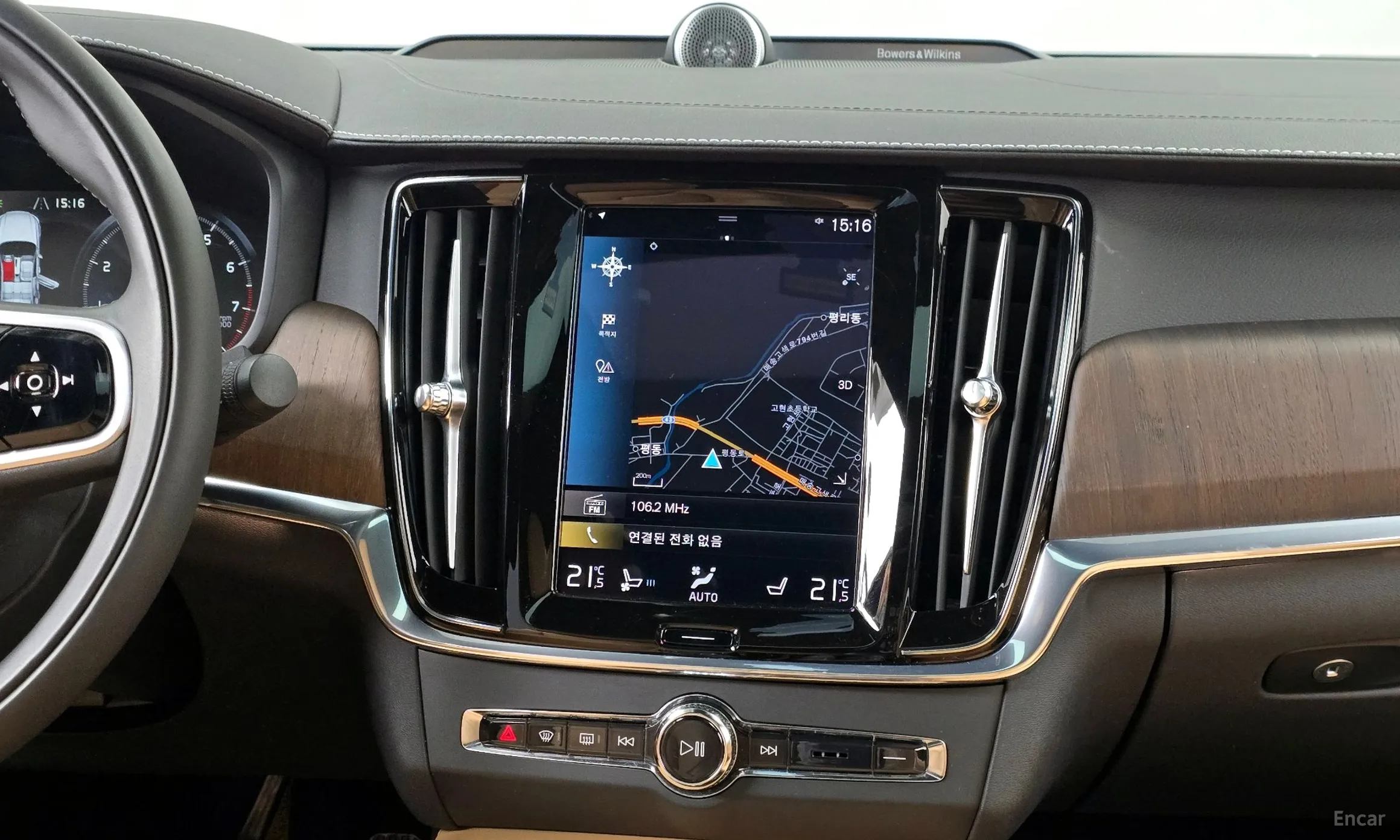 Volvo S90 превью 14