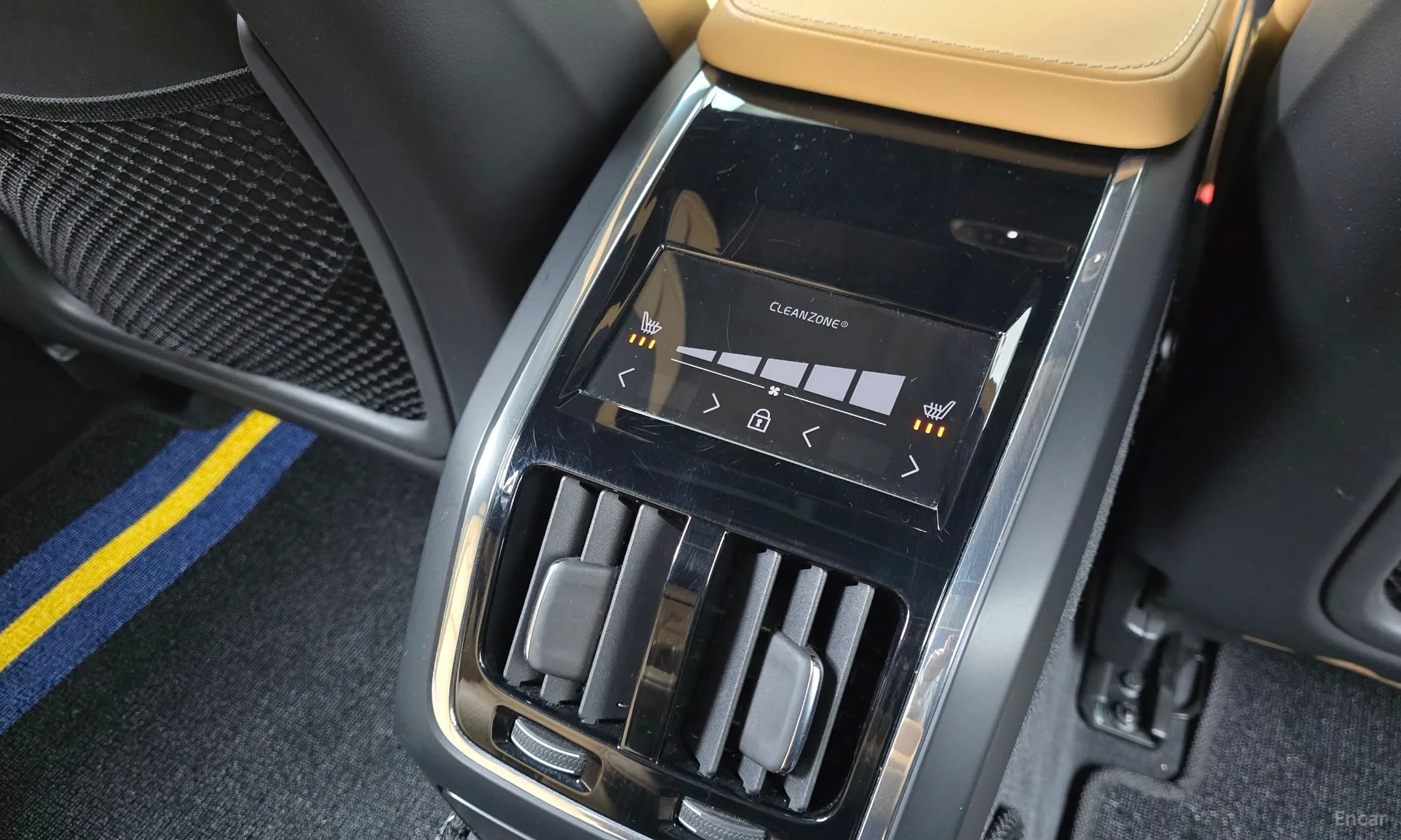 Volvo S90 превью 19