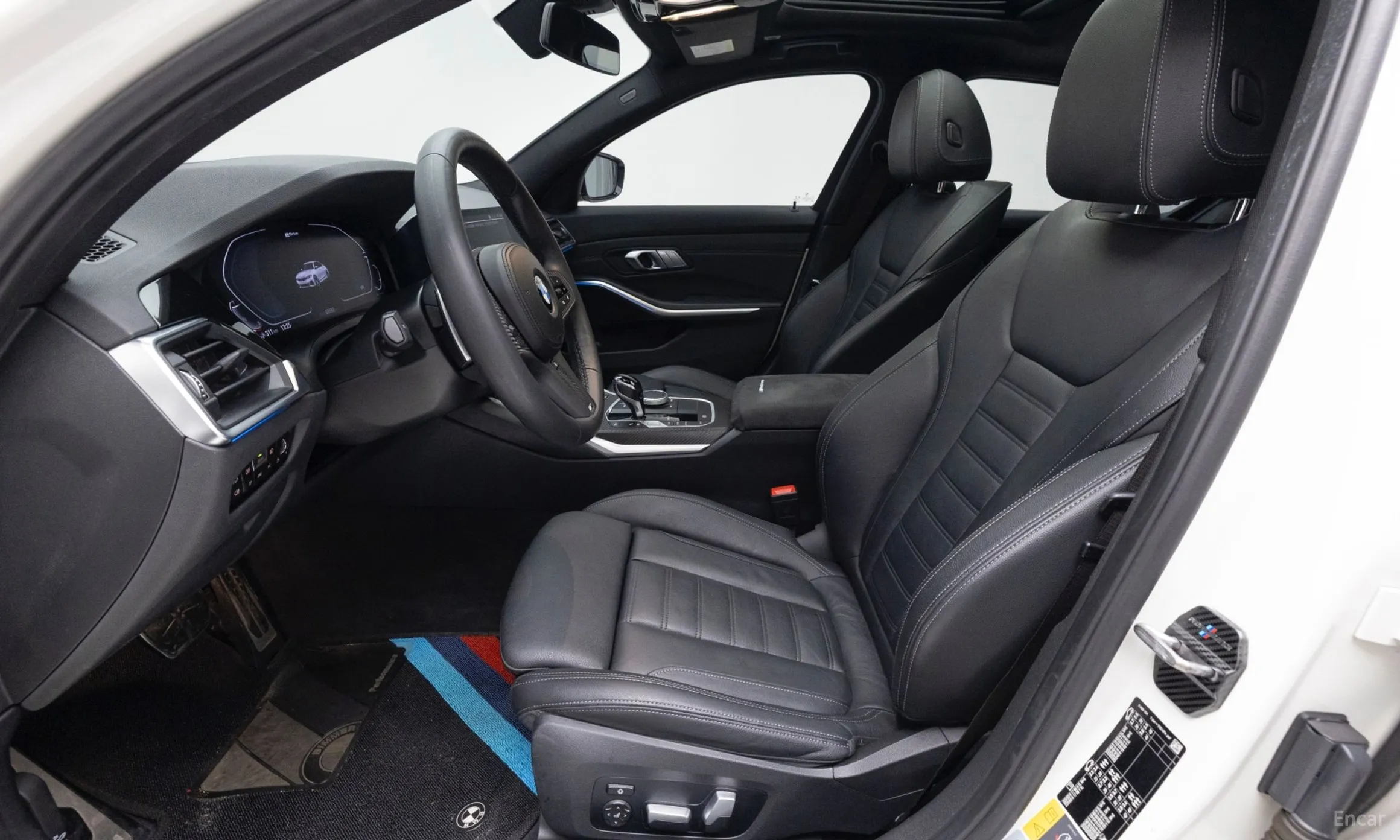 BMW 3 Series (G20) превью 10