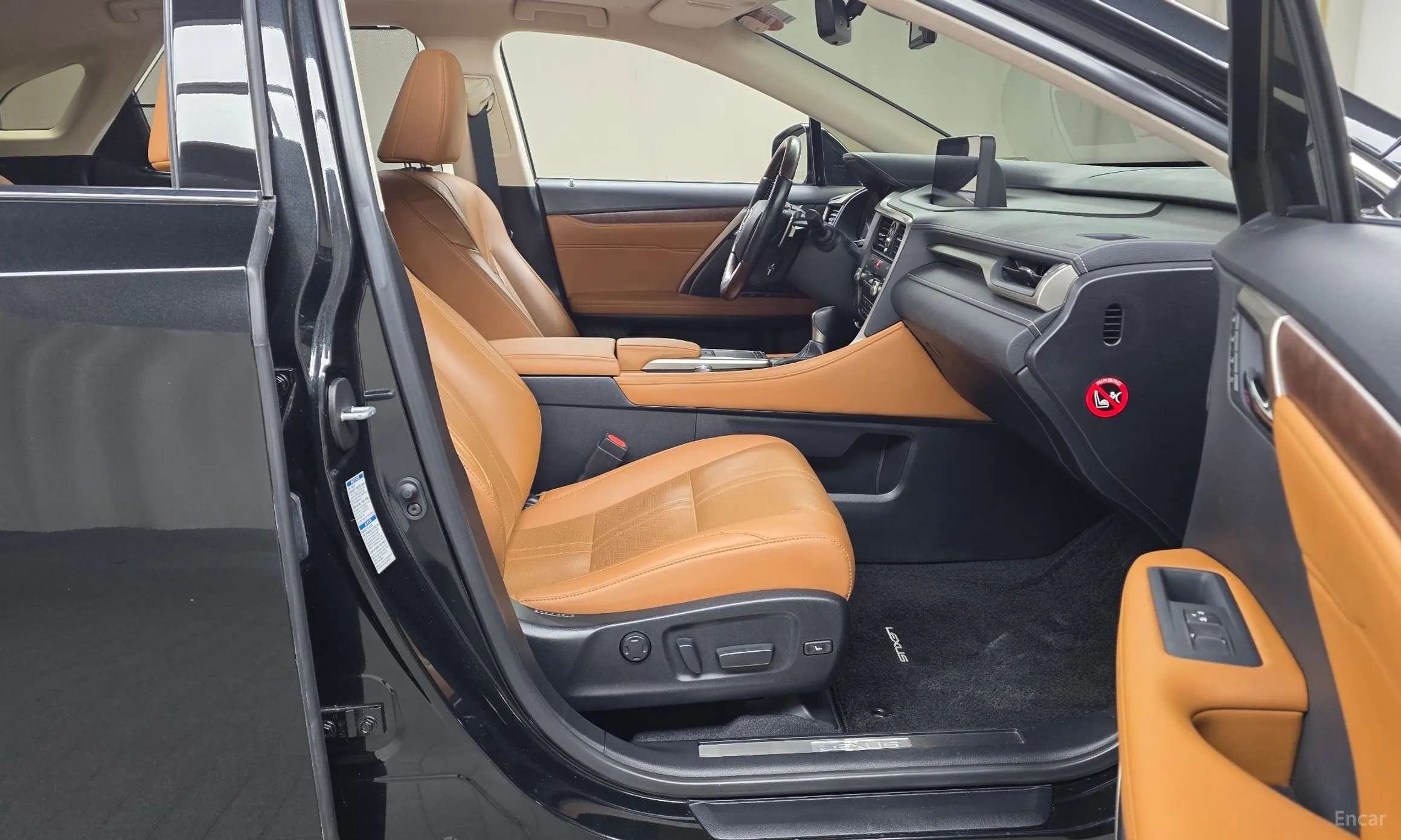 Lexus RX450h Gen 4 превью 11