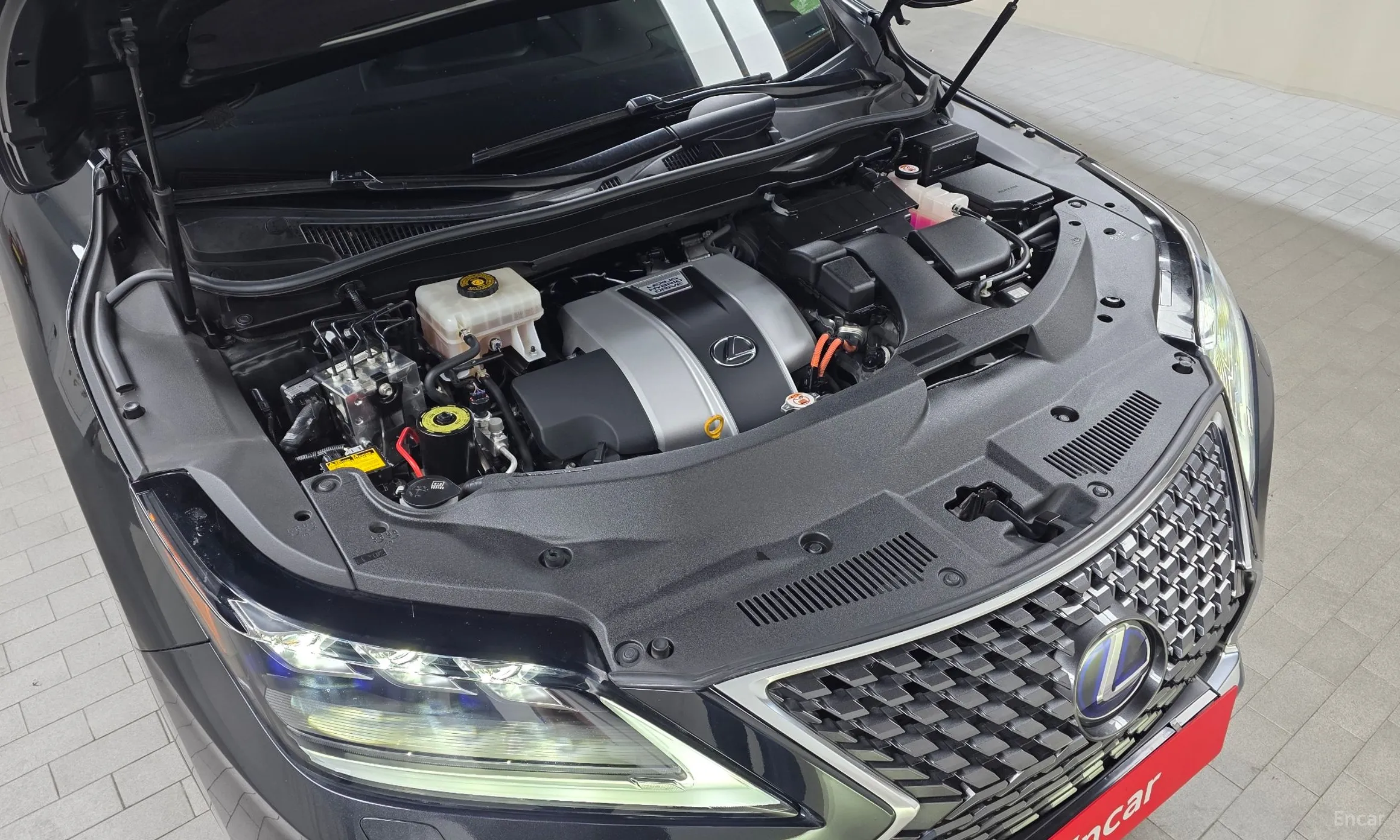 Lexus RX450h Gen 4 превью 6