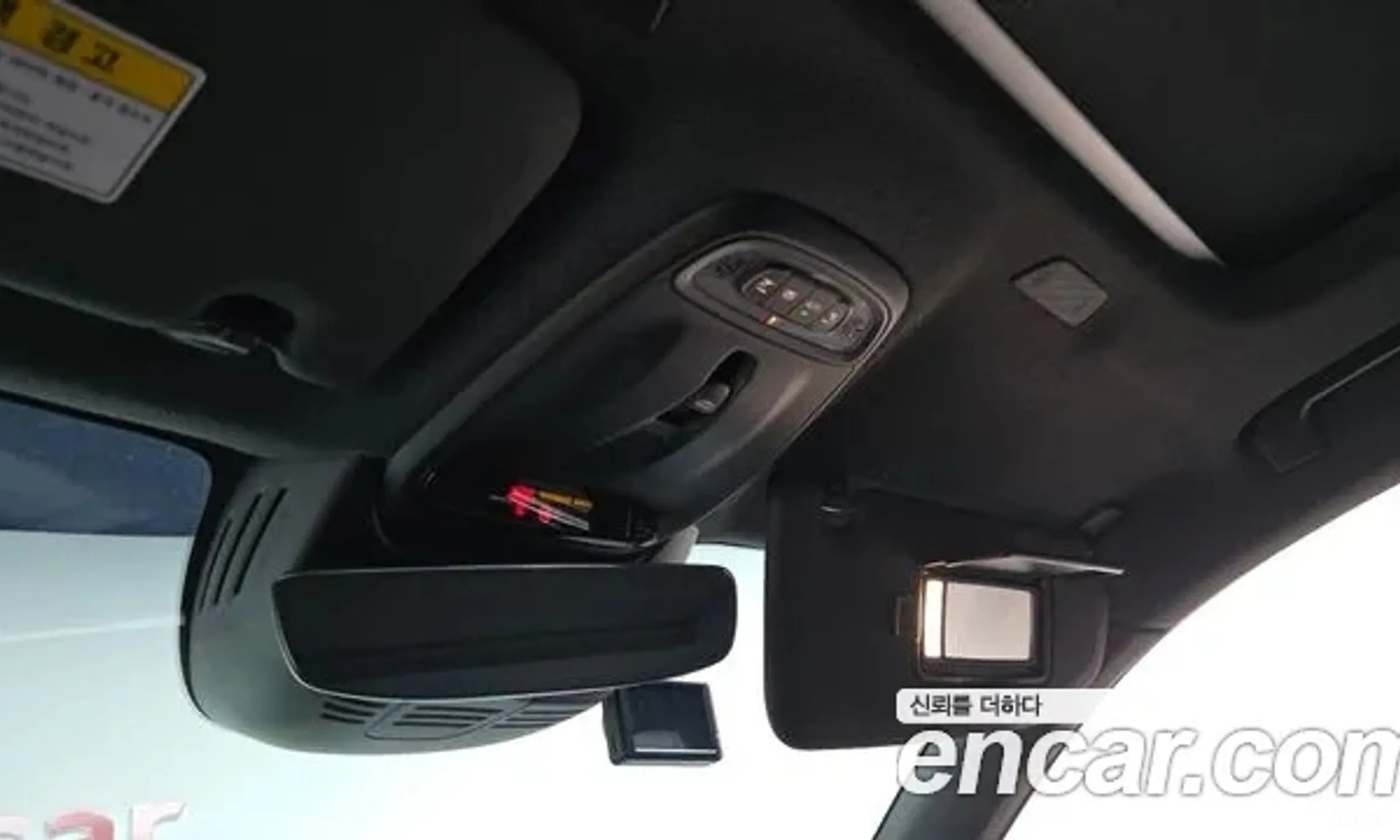 Volvo XC40 превью 19