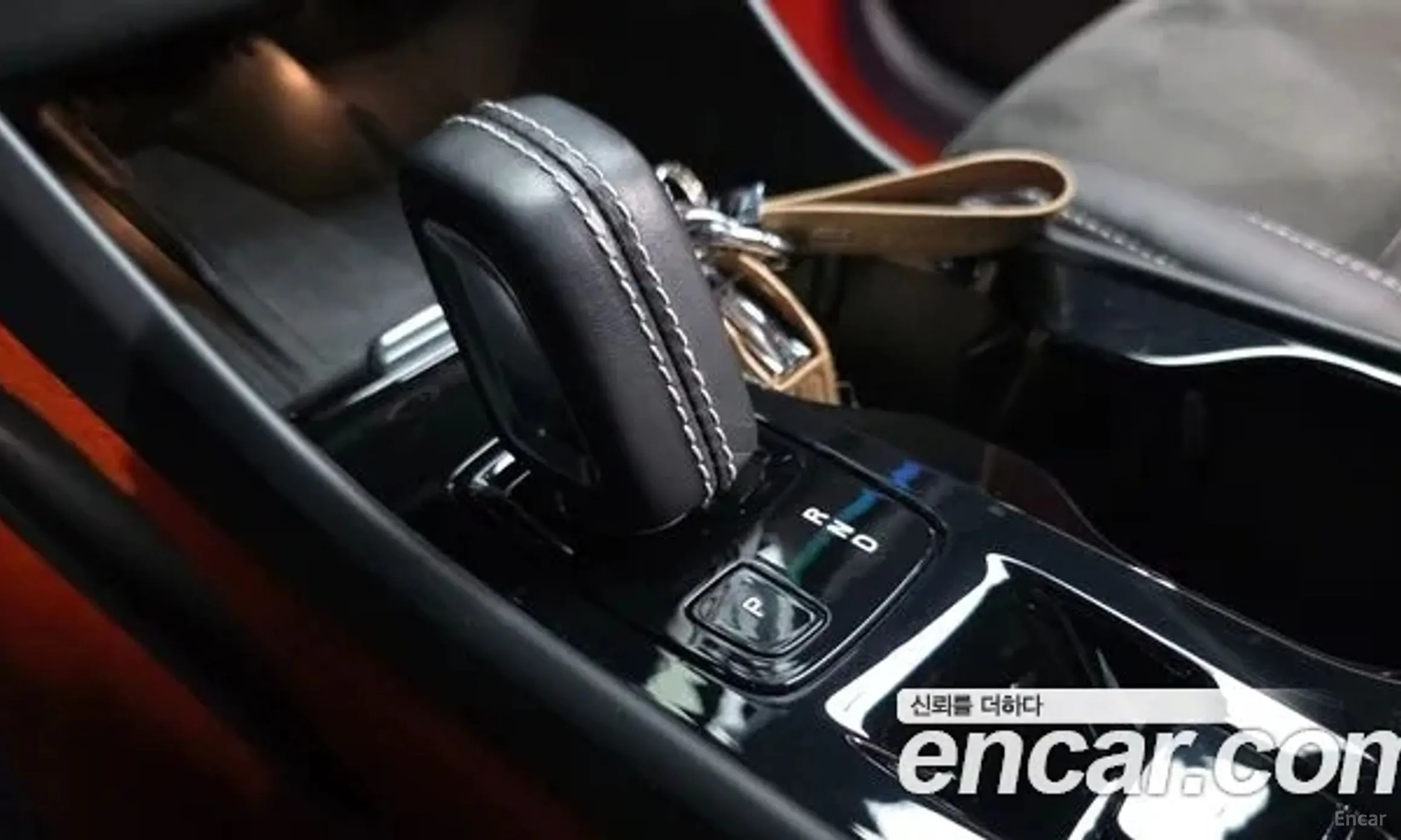 Volvo XC40 превью 9