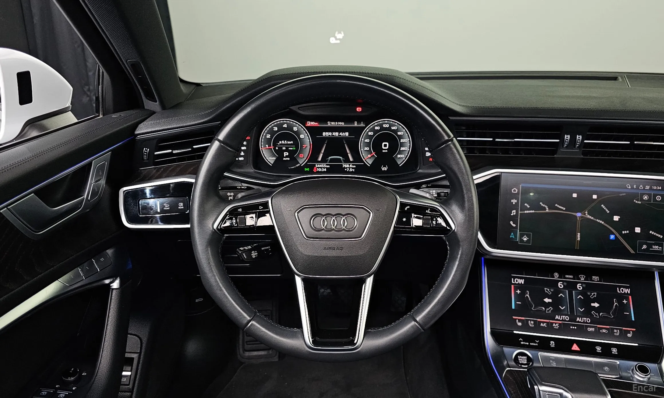 Audi A6 (C8) превью 14