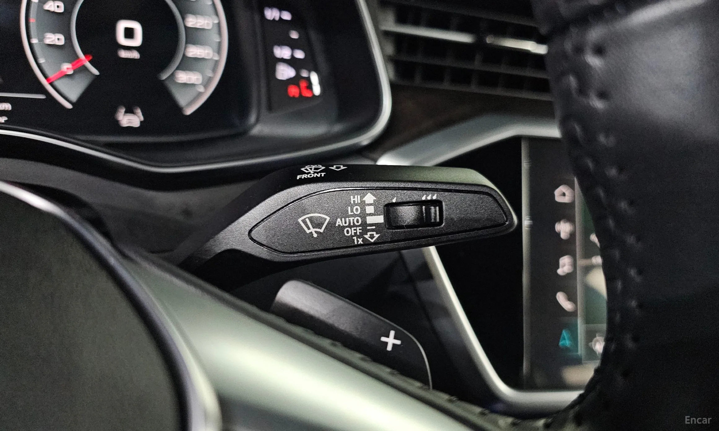 Audi A6 (C8) превью 15