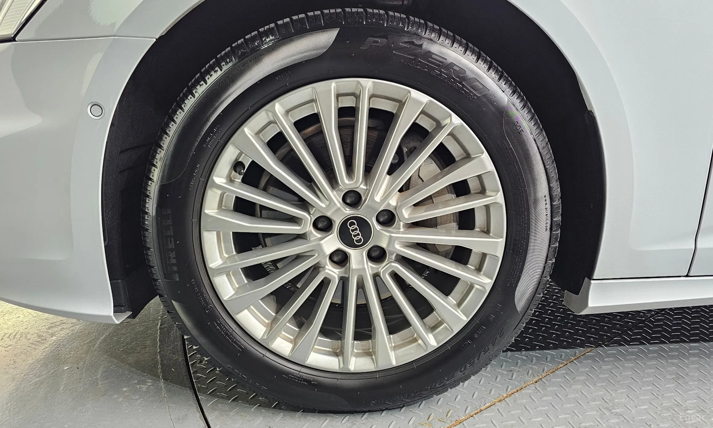 Audi A6 (C8) превью 5